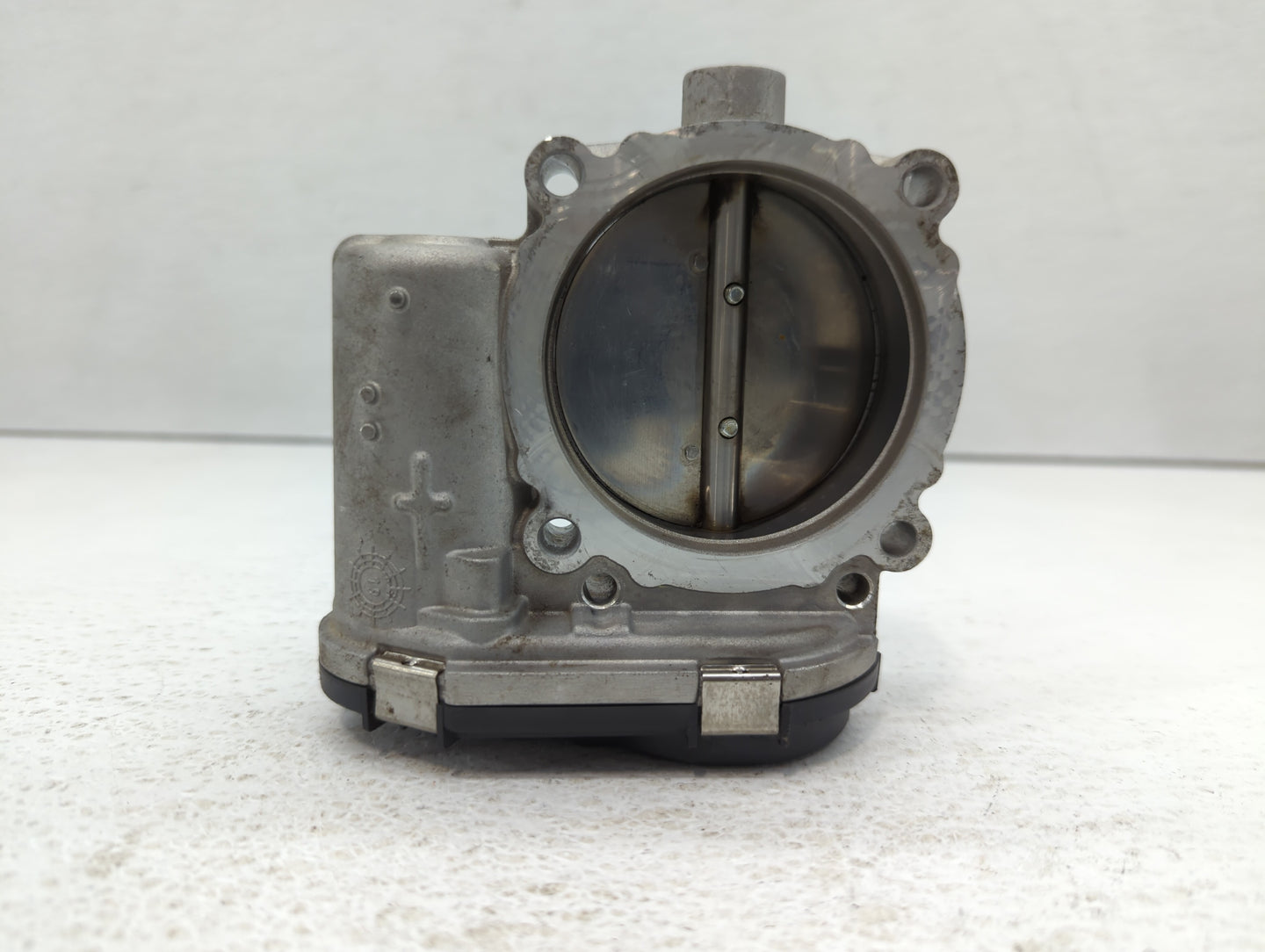 2020 Dodge Caravan Throttle Body P/N:05184349AE Fits Fits 2011 2012 2013 2014 2015 2016 2017 2018 2019 2021 2022 OEM Used Au