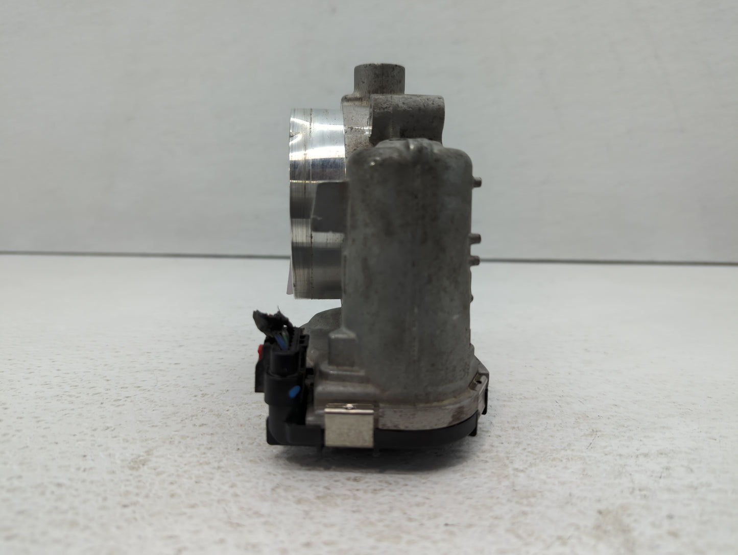 2020 Dodge Caravan Throttle Body P/N:05184349AE Fits Fits 2011 2012 2013 2014 2015 2016 2017 2018 2019 2021 2022 OEM Used Au