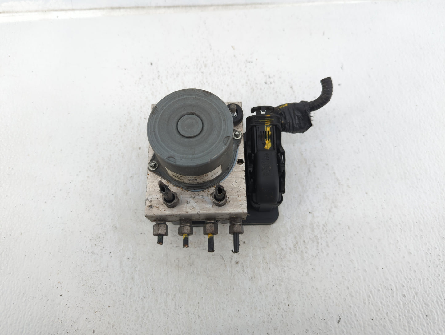 2020 Dodge Caravan ABS Pump Control Module Replacement P/N:P684431`867AA` Fits Fits 2015 2016 2017 2018 2019 OEM Used Auto P