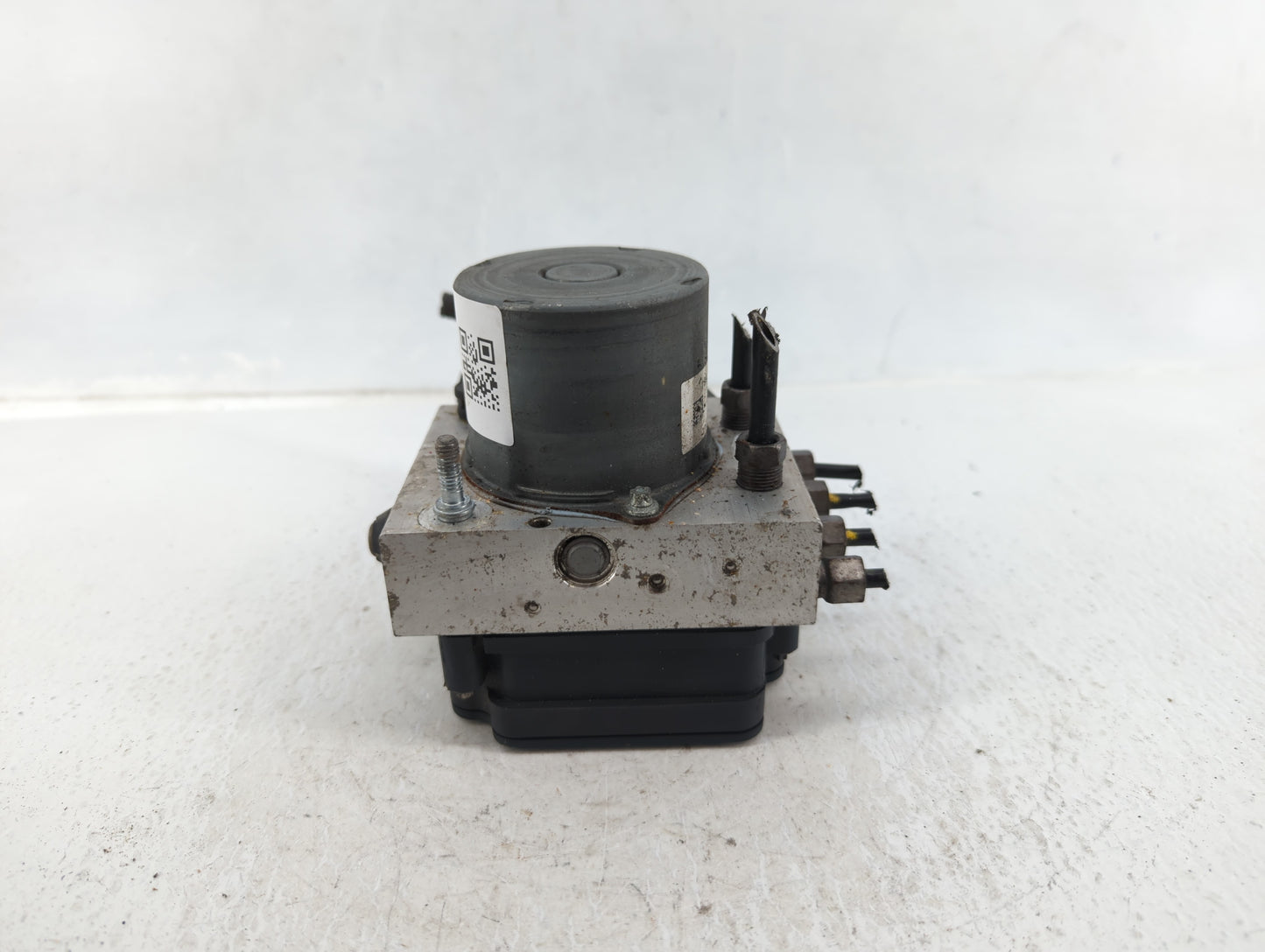 2020 Dodge Caravan ABS Pump Control Module Replacement P/N:P684431`867AA` Fits Fits 2015 2016 2017 2018 2019 OEM Used Auto P