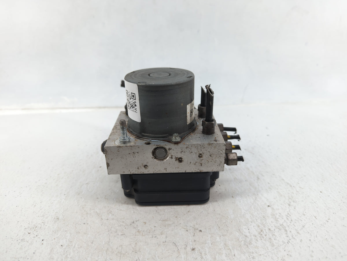 2020 Dodge Caravan Anti-Lock Brake ABS Pump Module Actuator OEM P/N:P684431`867AA` Fits Fits 2015 2016 2017 2018 2019 OEM Us