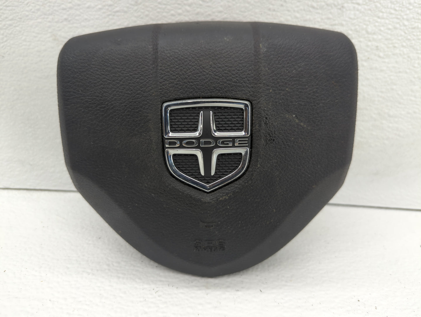 Dodge Caravan Air Bag Driver Left Steering Wheel Mounted - Oemusedautoparts1.com