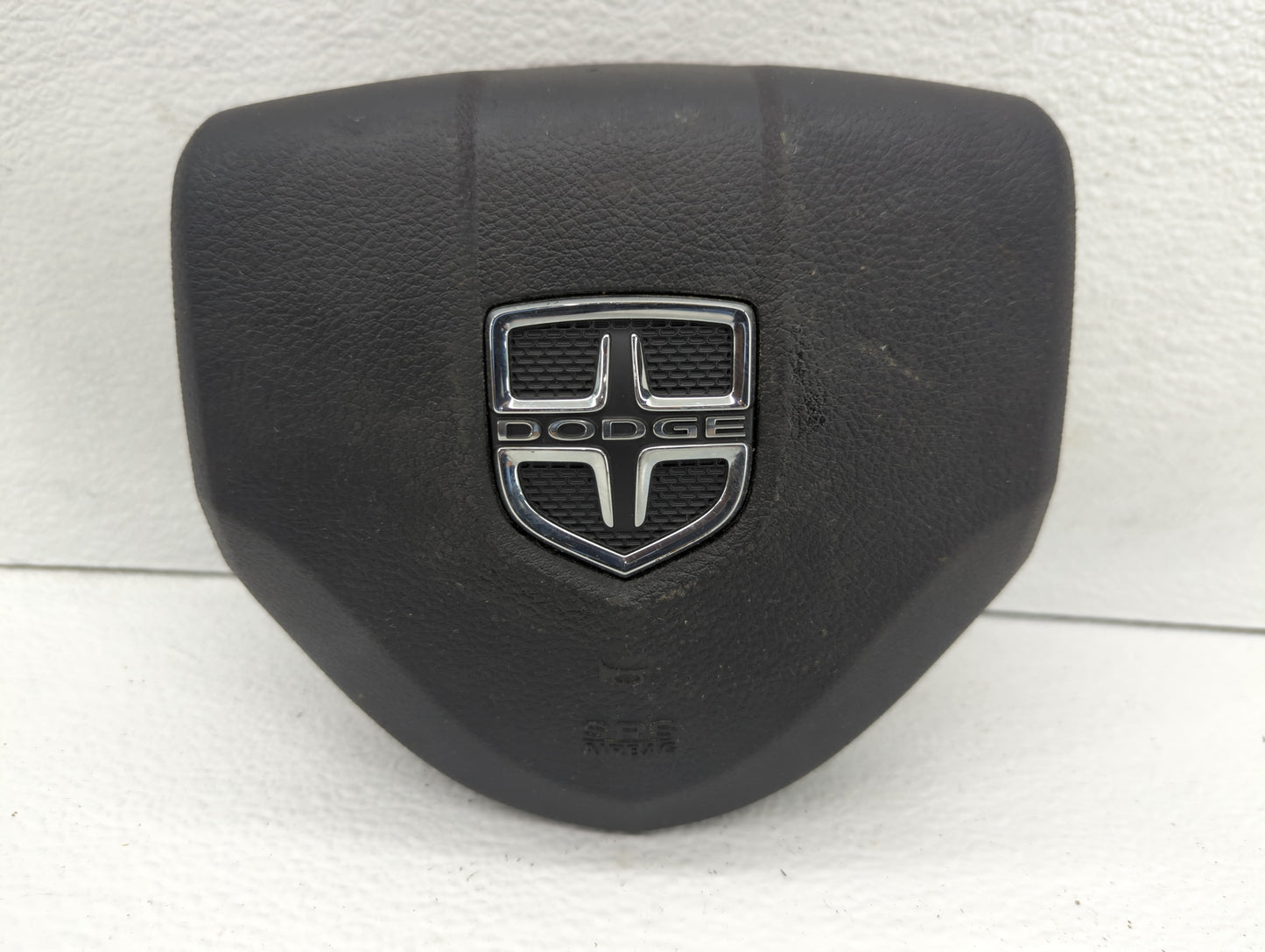 Dodge Caravan Air Bag Driver Left Steering Wheel Mounted - Oemusedautoparts1.com