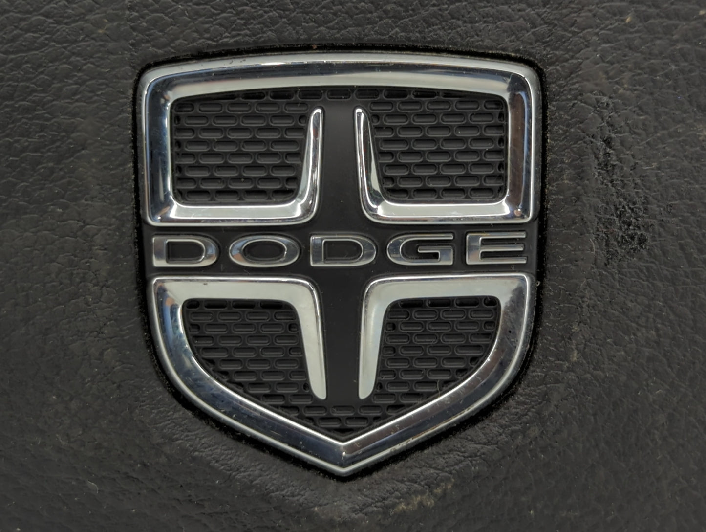 Dodge Caravan Air Bag Driver Left Steering Wheel Mounted - Oemusedautoparts1.com