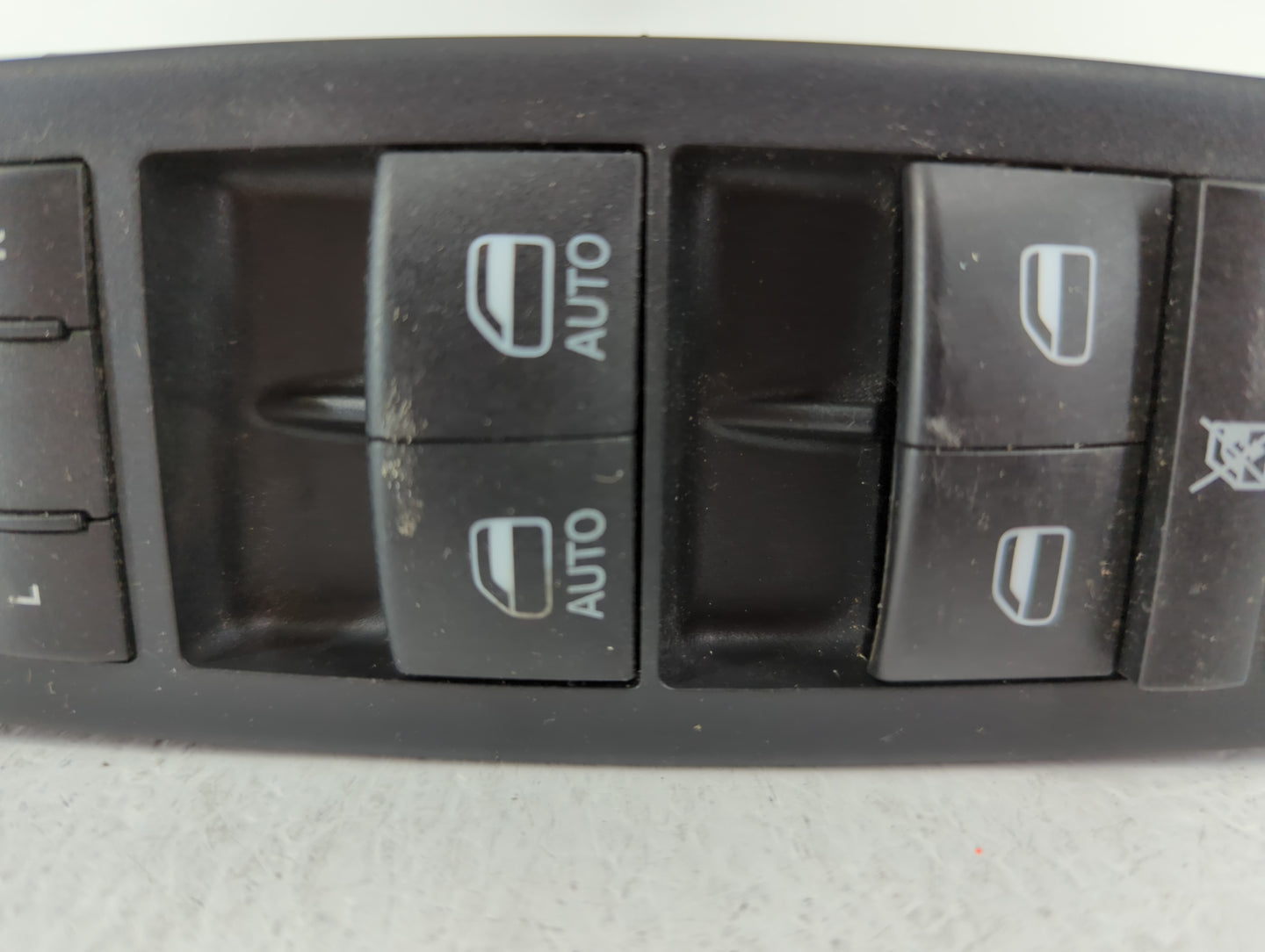 2020 Dodge Caravan Master Power Window Switch Replacement Driver Side Left P/N:68298871AA Fits OEM Used Auto Parts - Oemused
