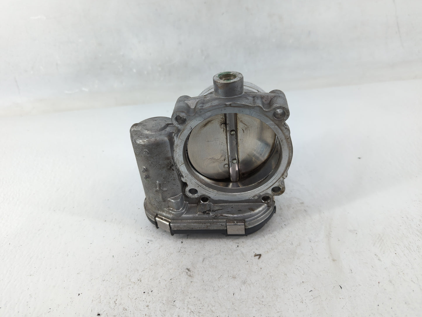 2020 Dodge Caravan Throttle Body P/N:05184349AE Fits Fits 2011 2012 2013 2014 2015 2016 2017 2018 2019 2021 2022 OEM Used Au