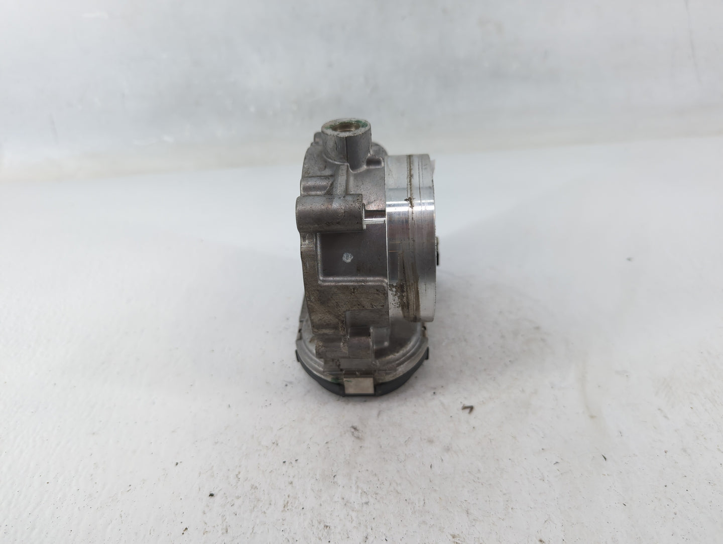 2020 Dodge Caravan Throttle Body P/N:05184349AE Fits Fits 2011 2012 2013 2014 2015 2016 2017 2018 2019 2021 2022 OEM Used Au
