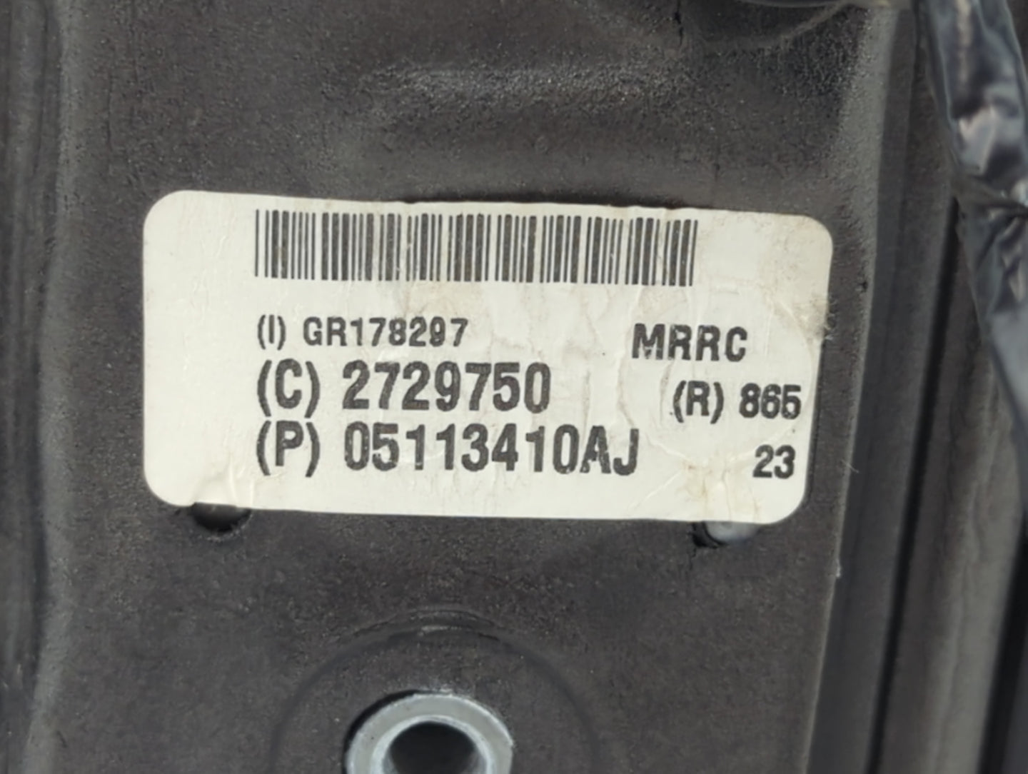 2020 Dodge Caravan Side Mirror Replacement Passenger Right View Door Mirror P/N:05113410AJ Fits OEM Used Auto Parts - Oemuse