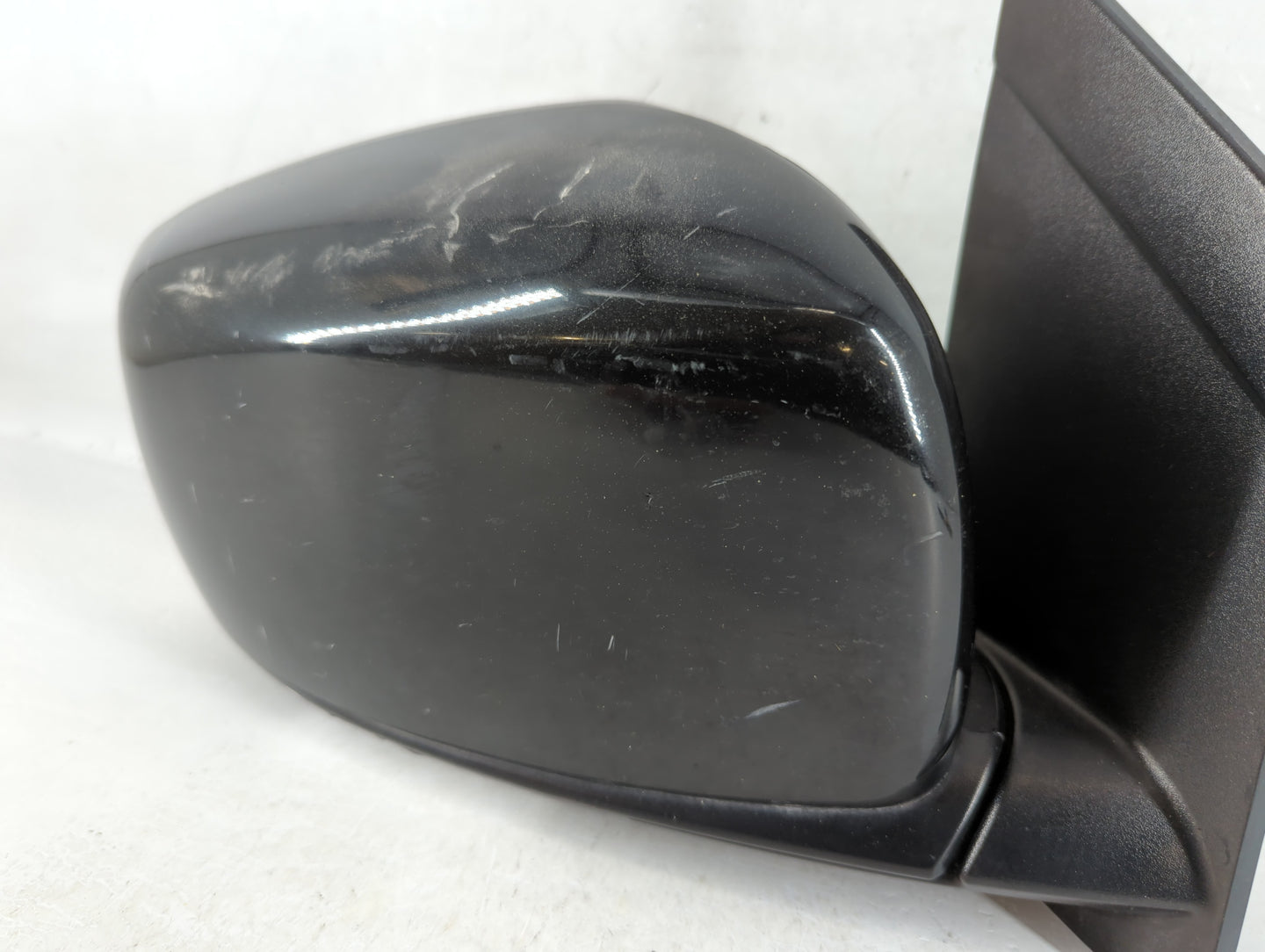 2020 Dodge Caravan Passenger Side View Mirror - Right Door Mirror OEM Used - Oemusedautoparts1.com