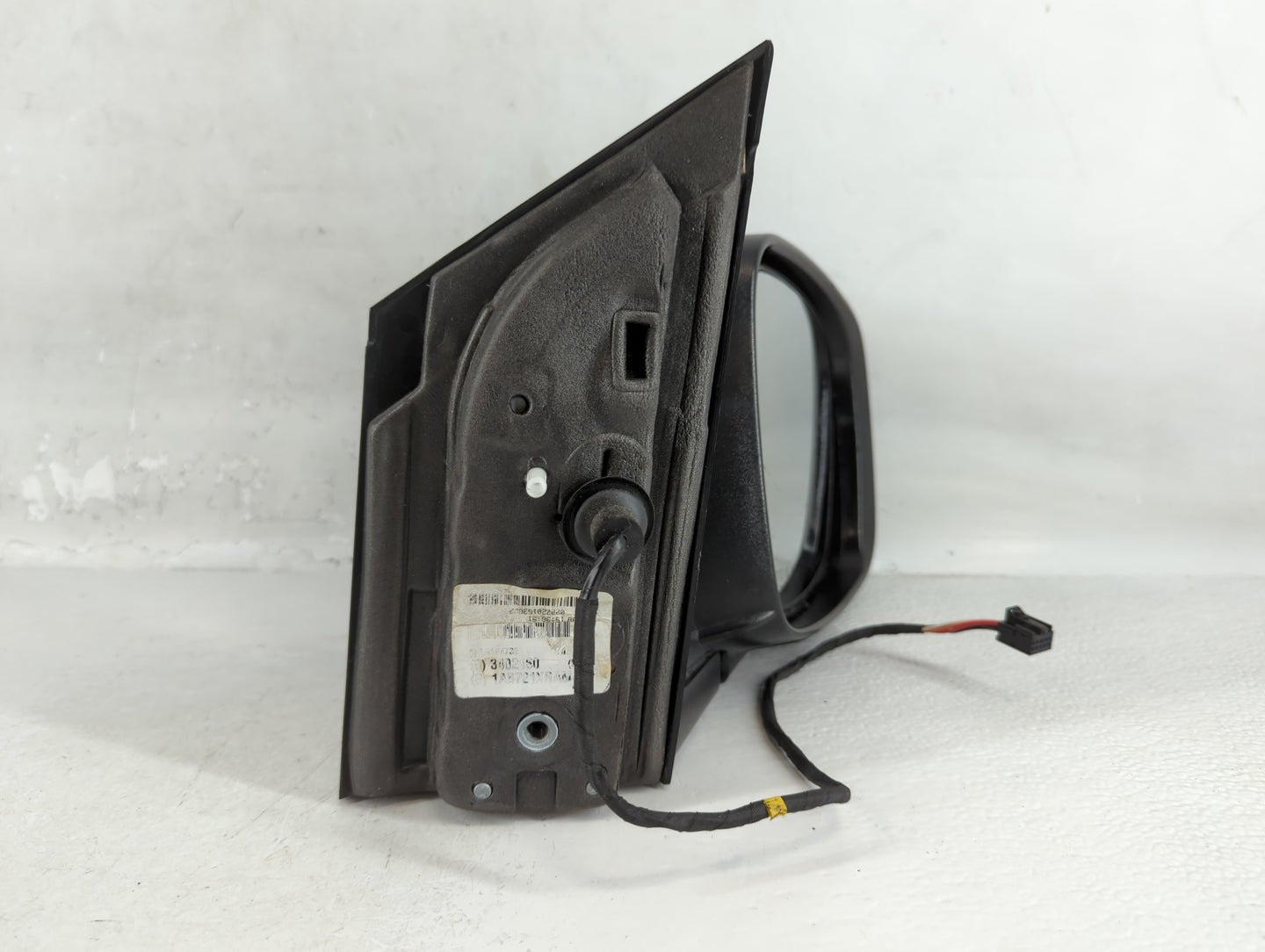 2020 Dodge Caravan Passenger Side View Mirror - Right Door Mirror OEM Used - Oemusedautoparts1.com