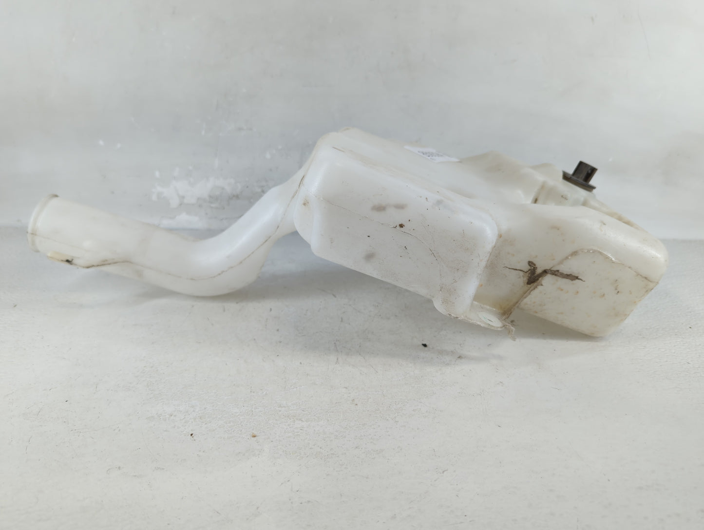 Dodge Caravan Windshield Washer Fluid Reservoir Bottle Oem - Oemusedautoparts1.com