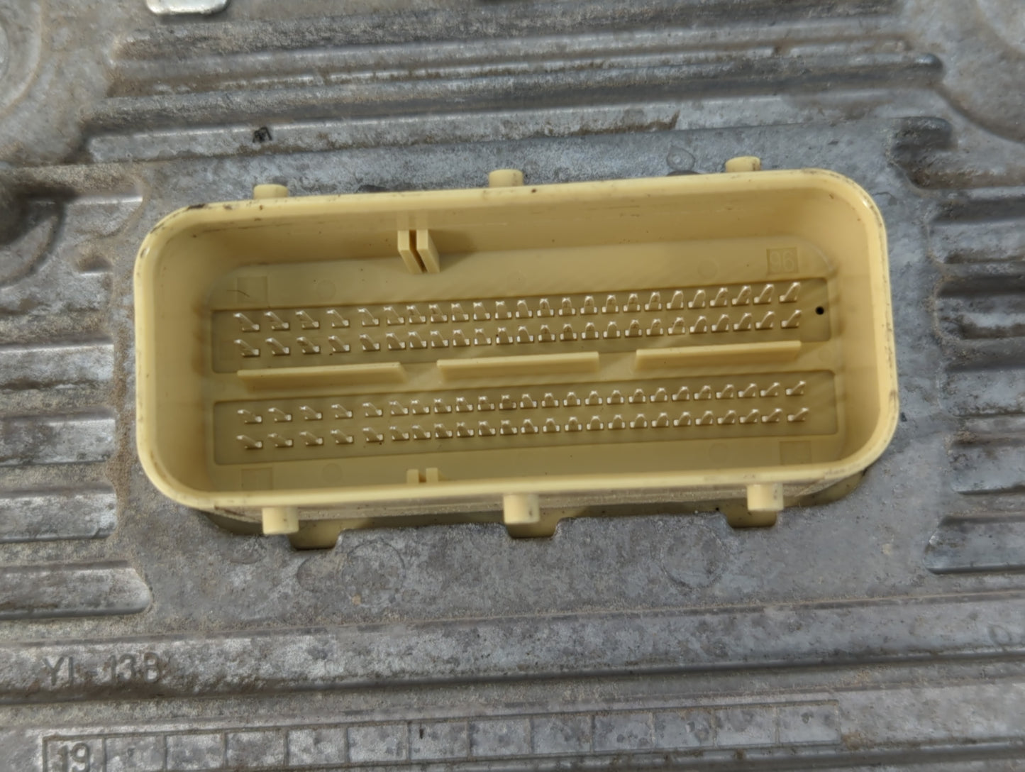 2020 Dodge Caravan PCM Engine Control Computer ECU ECM PCU OEM P/N:A2C7454040200 P68243295AB Fits Fits 2016 2017 2018 2019 O