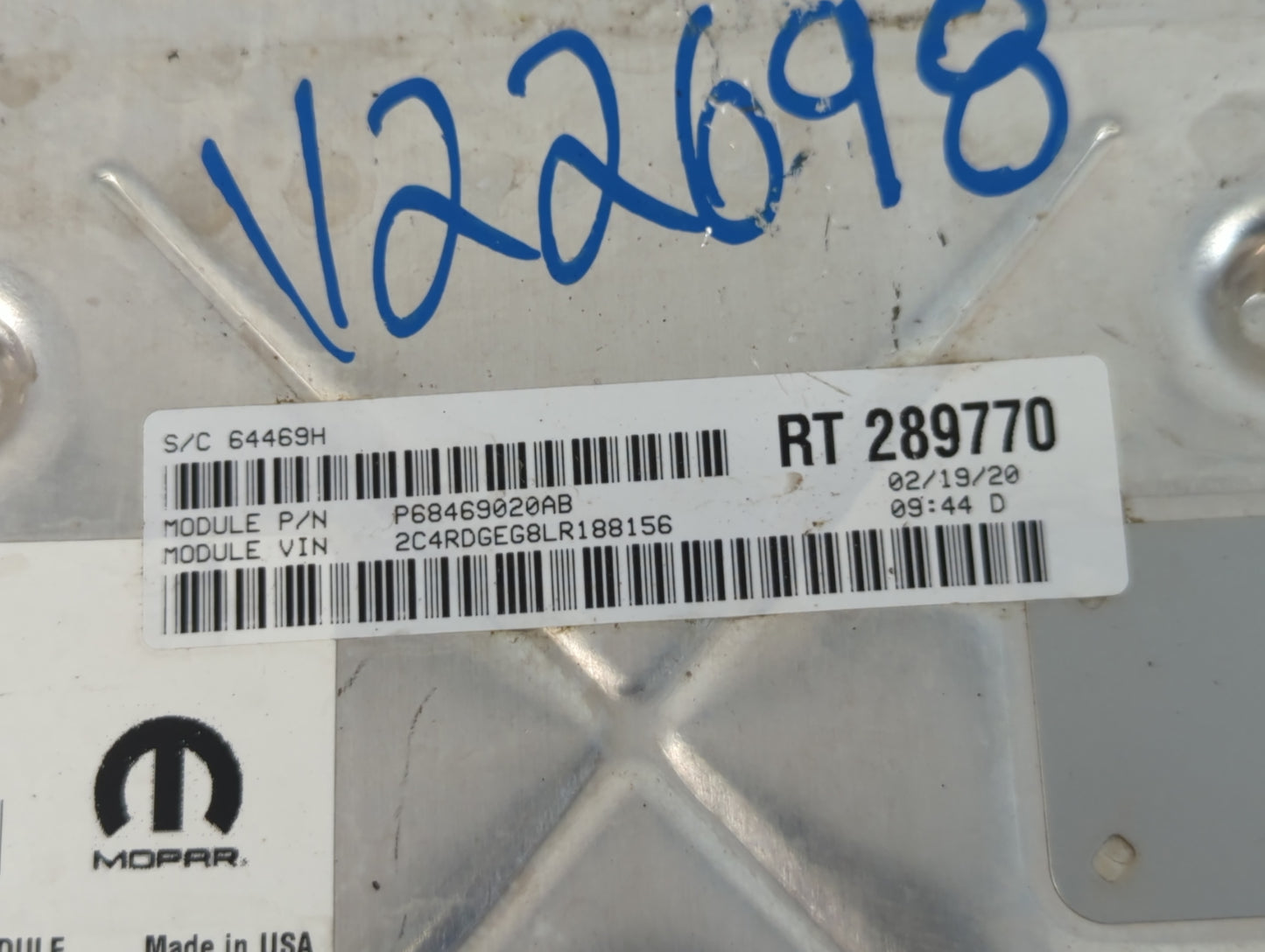 2020 Dodge Caravan PCM Engine Control Computer ECU ECM PCU OEM P/N:A2C7454040200 P68243295AB Fits Fits 2016 2017 2018 2019 O