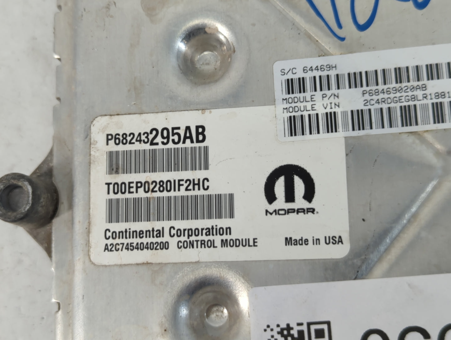 2020 Dodge Caravan PCM Engine Control Computer ECU ECM PCU OEM P/N:A2C7454040200 P68243295AB Fits Fits 2016 2017 2018 2019 O