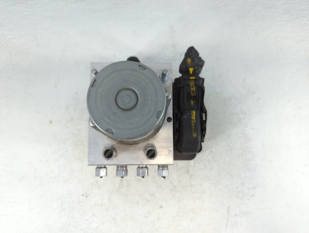 2020 Dodge Caravan Anti-Lock Brake ABS Pump Module Actuator OEM P/N:P68443867AA Fits Fits 2015 2016 2017 2018 2019 OEM Used 