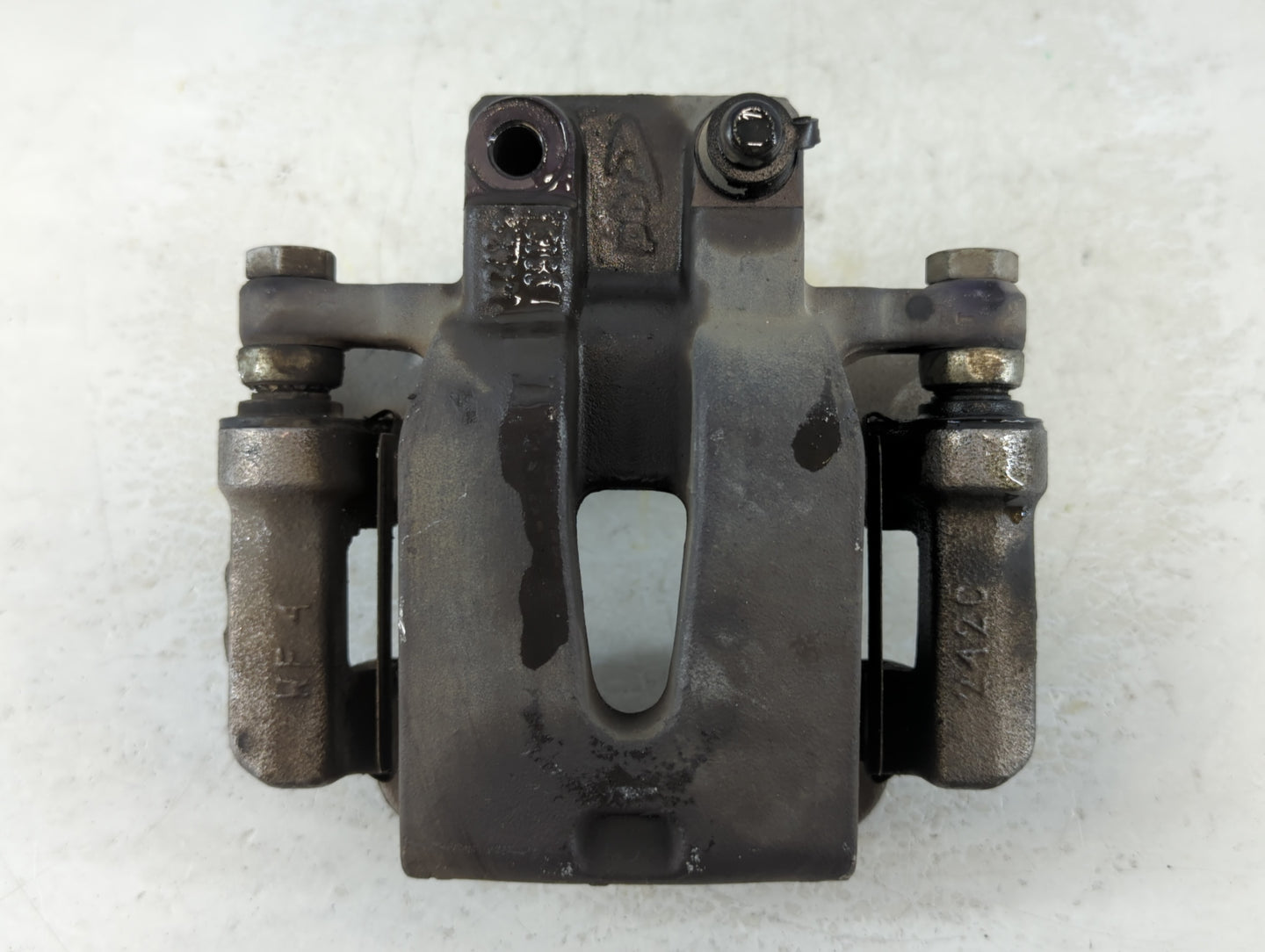 2018-2020 Dodge Challenger Front Passenger Right Brake Caliper - Oemusedautoparts1.com