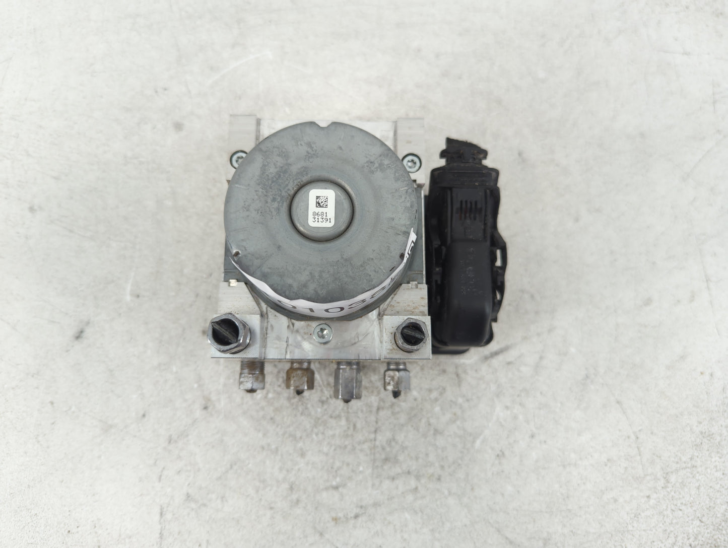 2018-2022 Dodge Challenger ABS Pump Control Module Replacement P/N:P68422293AB Fits Fits 2018 2019 2020 2021 2022 OEM Used A