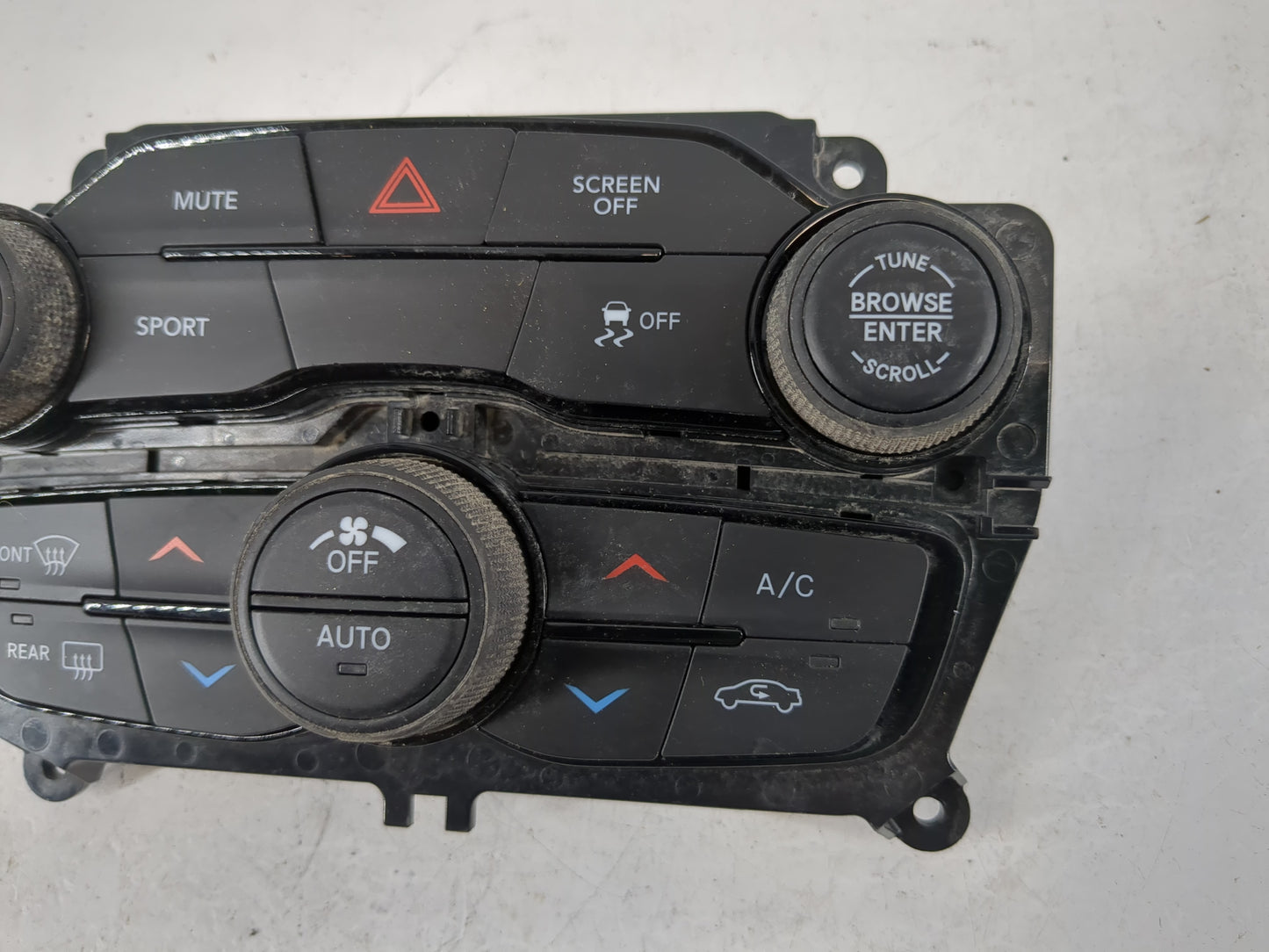 2019-2022 Dodge Challenger Climate Control Module Temperature AC/Heater Replacement P/N:68293606AE Fits Fits 2019 2020 2021 