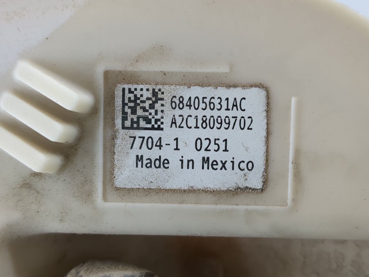 2020-2022 Dodge Challenger Electrical Gas Fuel Pump Assembly - Oemusedautoparts1.com