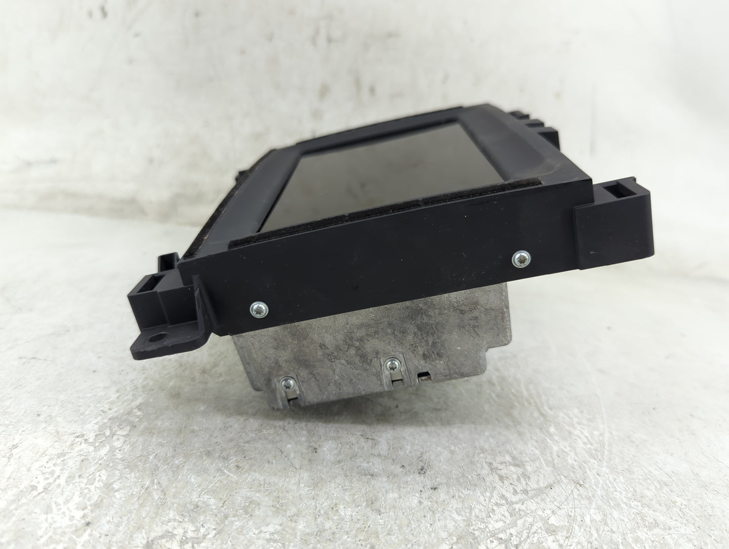 2018-2020 Dodge Challenger Radio AM FM Cd Player Receiver Replacement P/N:68428466AB Fits Fits 2018 2019 2020 OEM Used Auto 