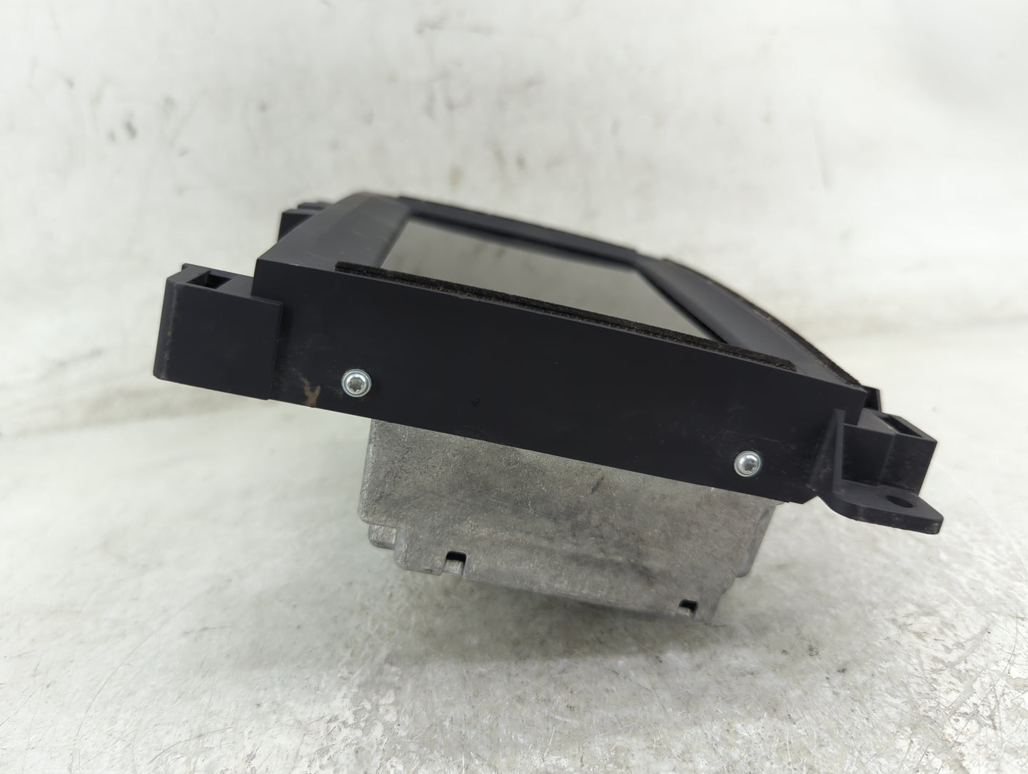 2018-2020 Dodge Challenger Radio AM FM Cd Player Receiver Replacement P/N:68428466AB Fits Fits 2018 2019 2020 OEM Used Auto 