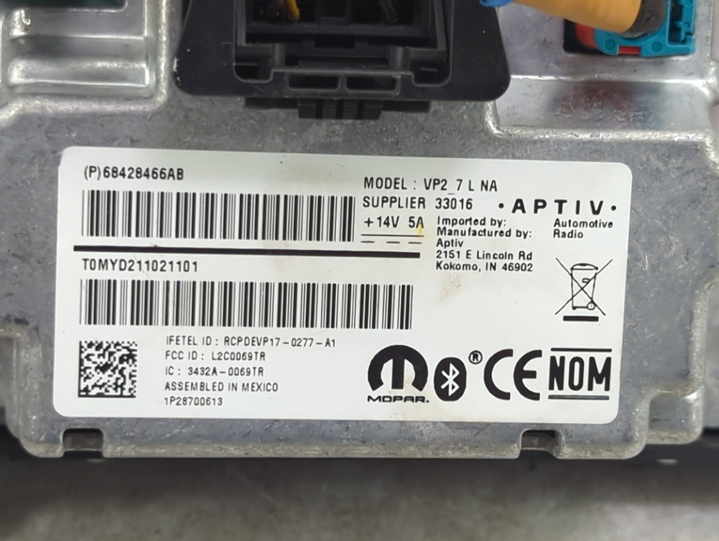 2018-2020 Dodge Challenger Radio AM FM Cd Player Receiver Replacement P/N:68428466AB Fits Fits 2018 2019 2020 OEM Used Auto 
