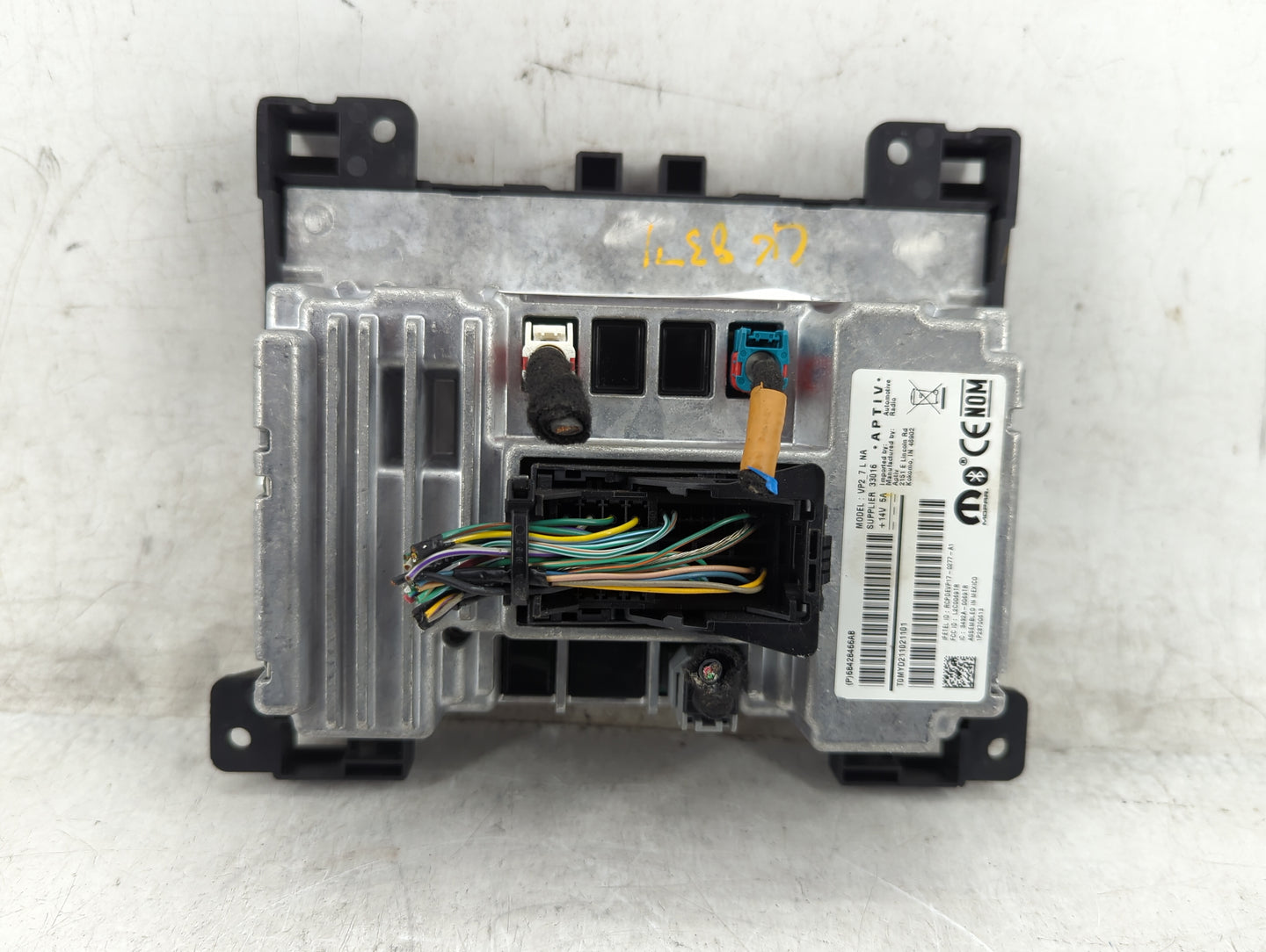 2018-2020 Dodge Challenger Radio AM FM Cd Player Receiver Replacement P/N:68428466AB Fits Fits 2018 2019 2020 OEM Used Auto 