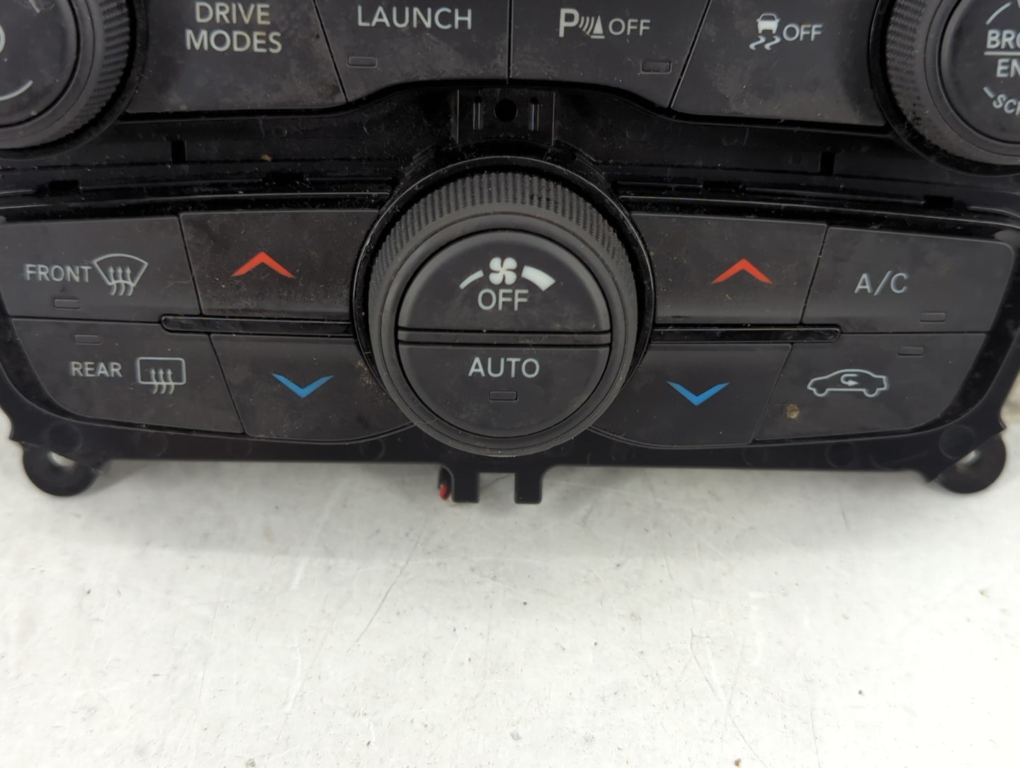 2019-2022 Dodge Challenger Climate Control Module Temperature AC/Heater Replacement P/N:P68415454AB 6TD481X8AA Fits OEM Used