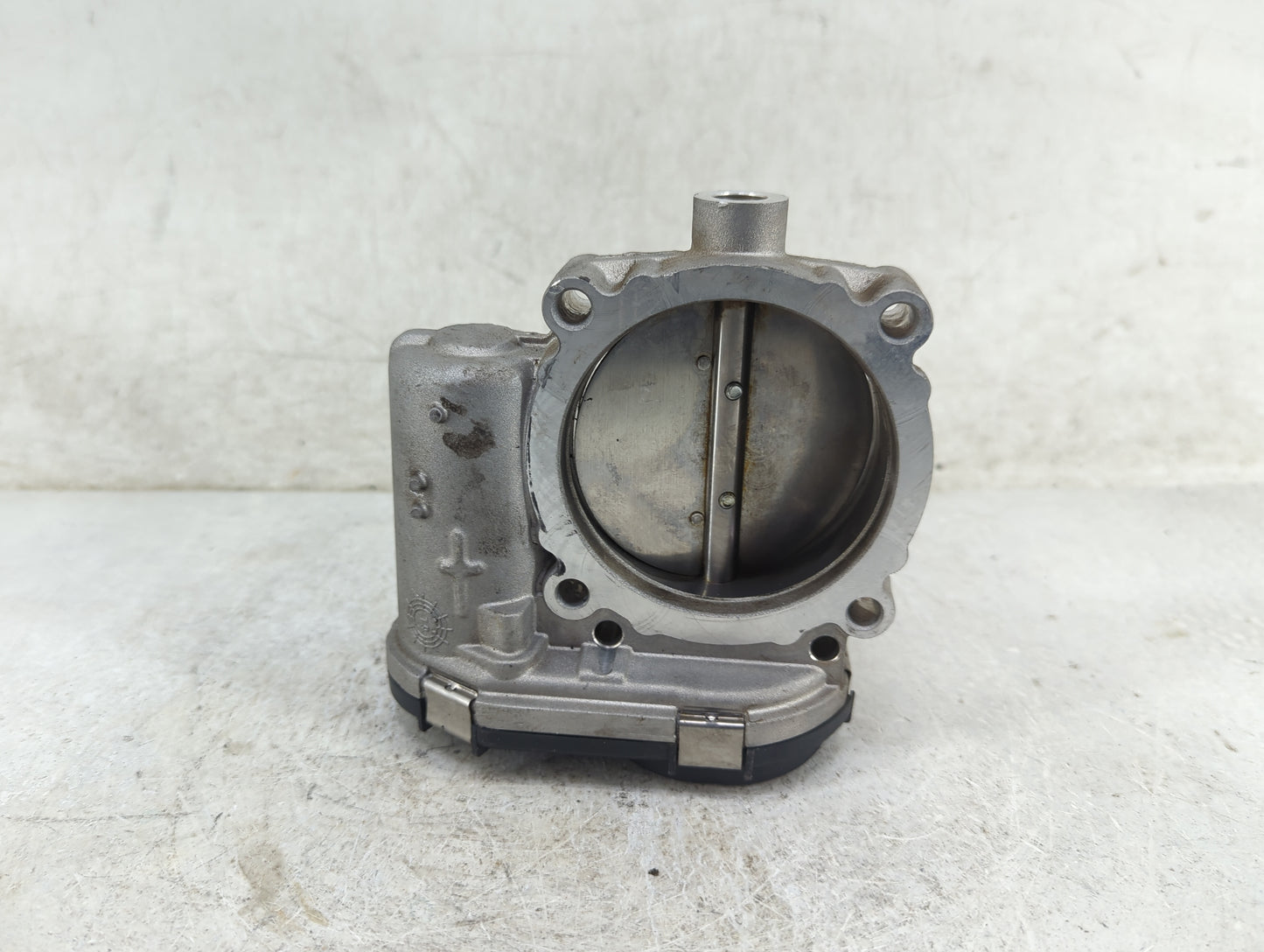 2011-2022 Dodge Challenger Throttle Body P/N:05184349AE 0280750770 Fits OEM Used Auto Parts - Oemusedautoparts1.com