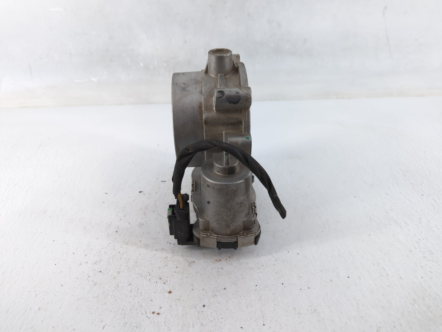 2013-2022 Dodge Challenger Throttle Body P/N:53034251AD Fits Fits 2012 2013 2014 2015 2016 2017 2018 2019 2020 2021 2022 OEM