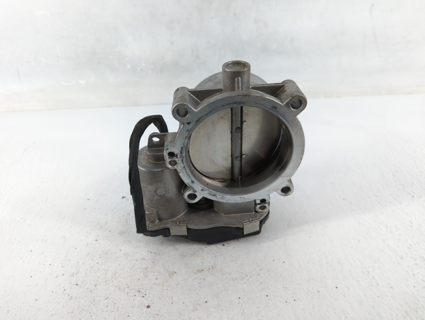 2013-2022 Dodge Challenger Throttle Body P/N:53034251AD Fits Fits 2012 2013 2014 2015 2016 2017 2018 2019 2020 2021 2022 OEM
