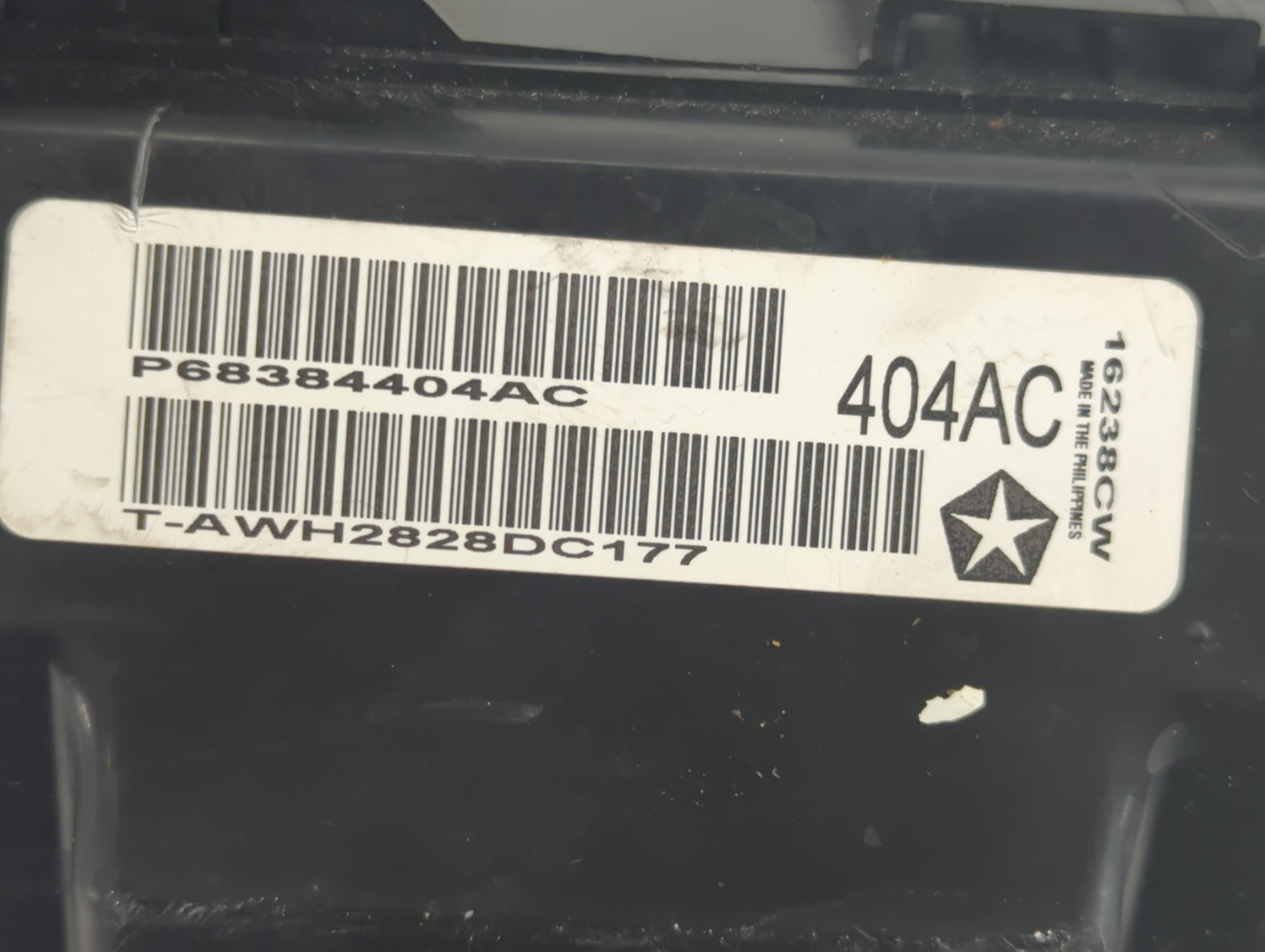 2019-2020 Dodge Charger Fusebox Fuse Box Panel Relay Module P/N:P68384404AC Fits Fits 2019 2020 OEM Used Auto Parts - Oemuse