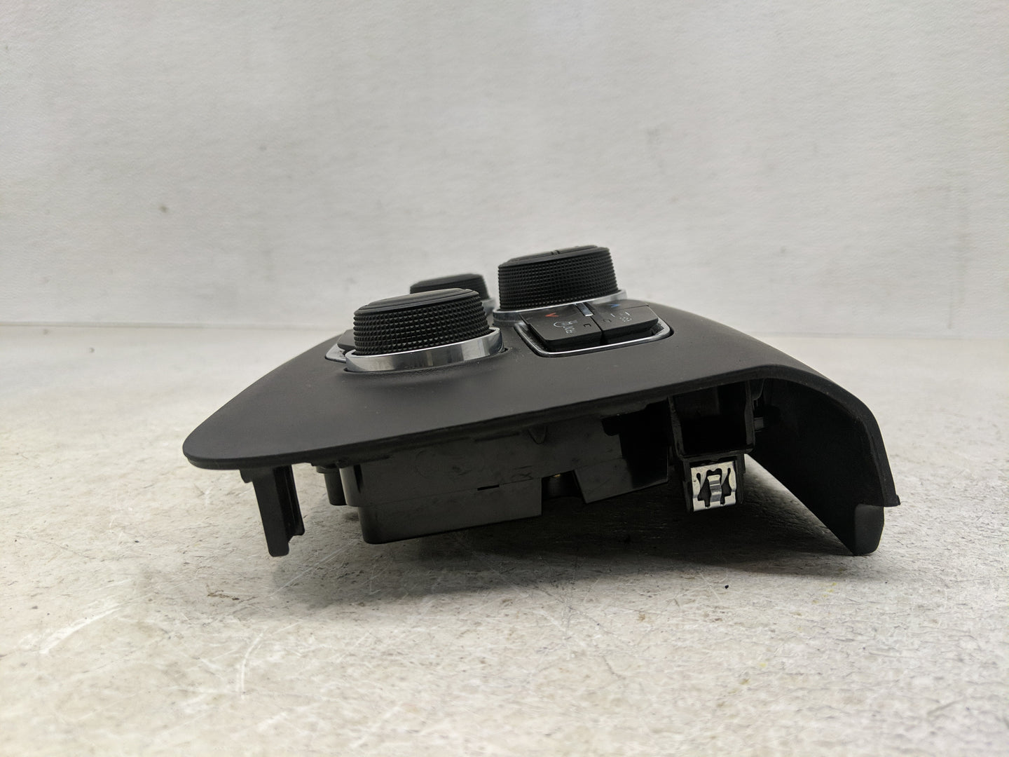 2017-2021 Dodge Charger Climate Control Module Temperature AC/Heater Replacement Fits Fits 2017 2018 2019 2020 2021 OEM Used