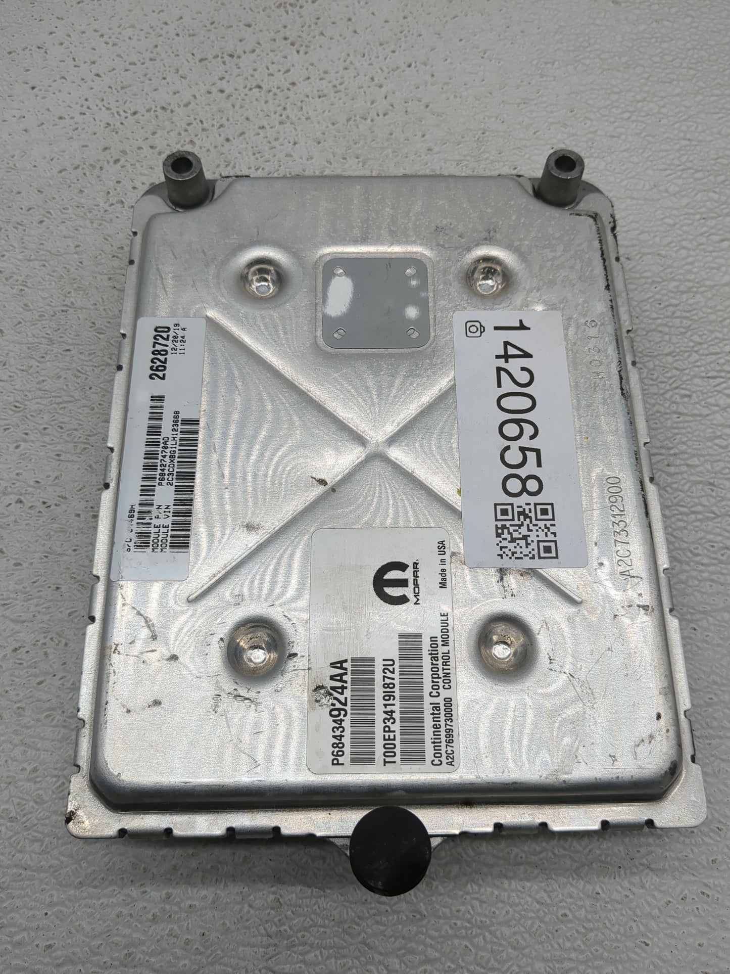 2020-2022 Dodge Charger PCM Engine Control Computer ECU ECM PCU OEM P/N:P68427470AD P68434924AA Fits Fits 2020 2021 2022 OEM
