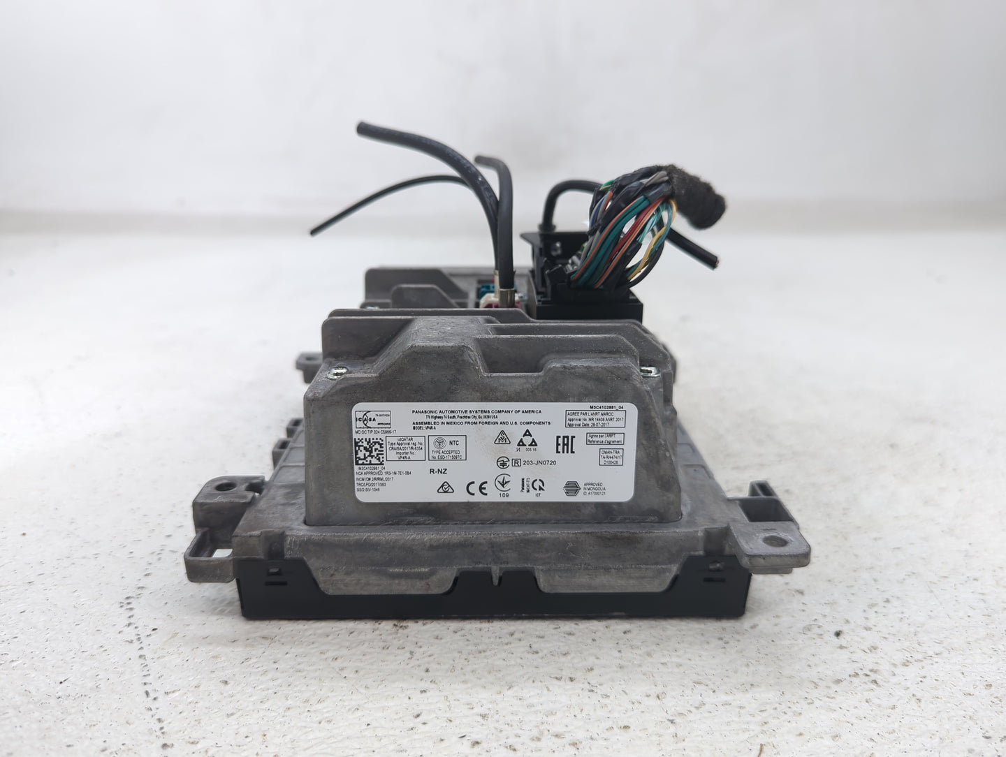 2020 Dodge Charger Radio AM FM Cd Player Receiver Replacement Fits OEM Used Auto Parts - Oemusedautoparts1.com