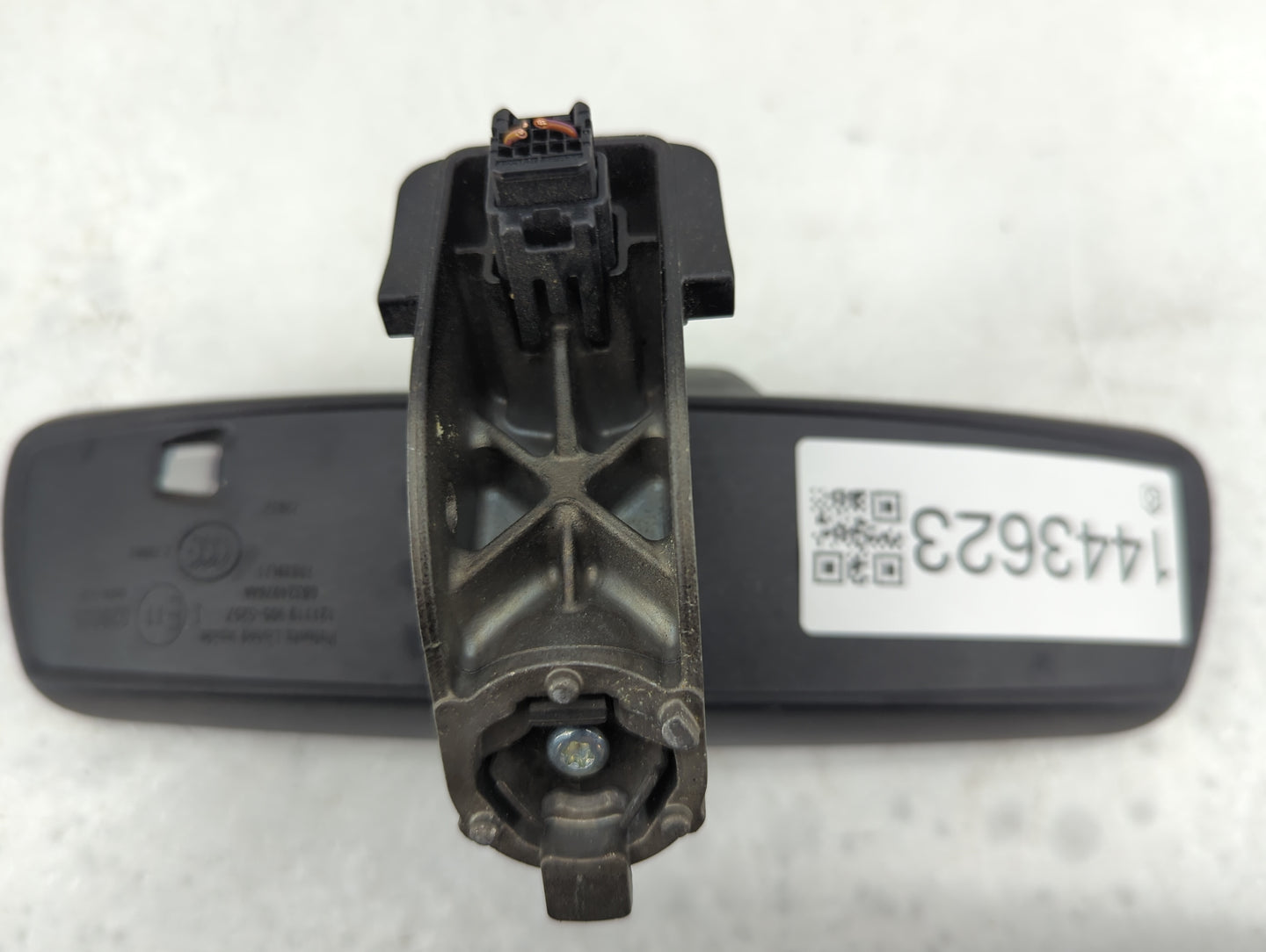 2017-2020 Dodge Charger Interior Rear View Mirror Replacement OEM P/N:68324975AA Fits Fits 2017 2018 2019 2020 OEM Used Auto
