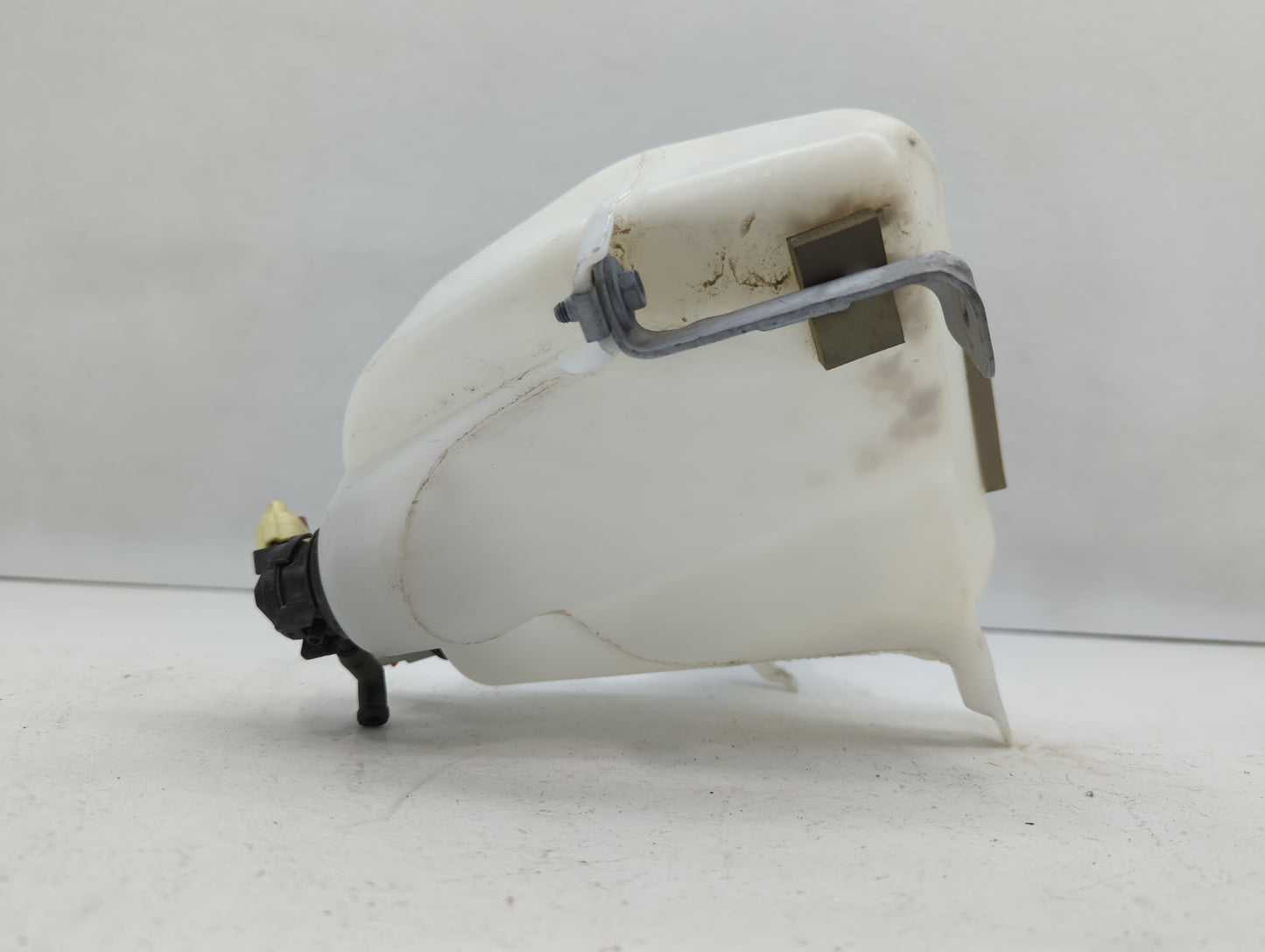 2011-2022 Dodge Charger Radiator Coolant Overflow Expansion Tank Bottle - Oemusedautoparts1.com