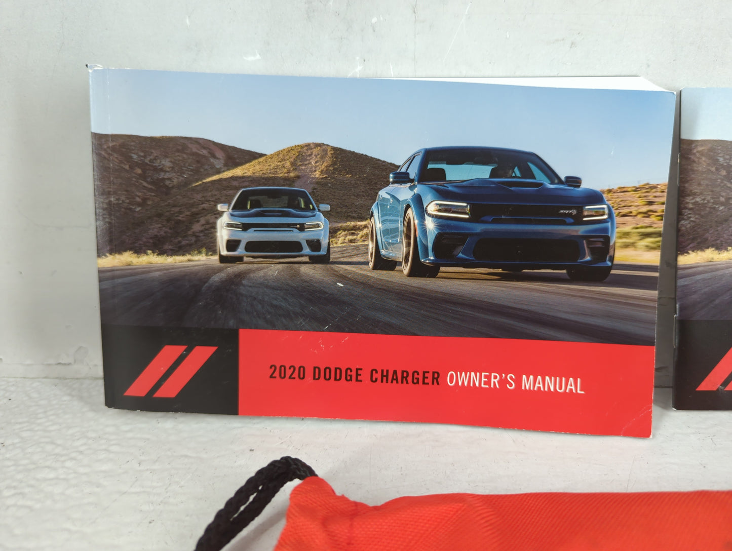 2020 Dodge Charger Owners Manual Book Guide P/N:20-LD-OM-EN-USC OEM Used Auto Parts - Oemusedautoparts1.com