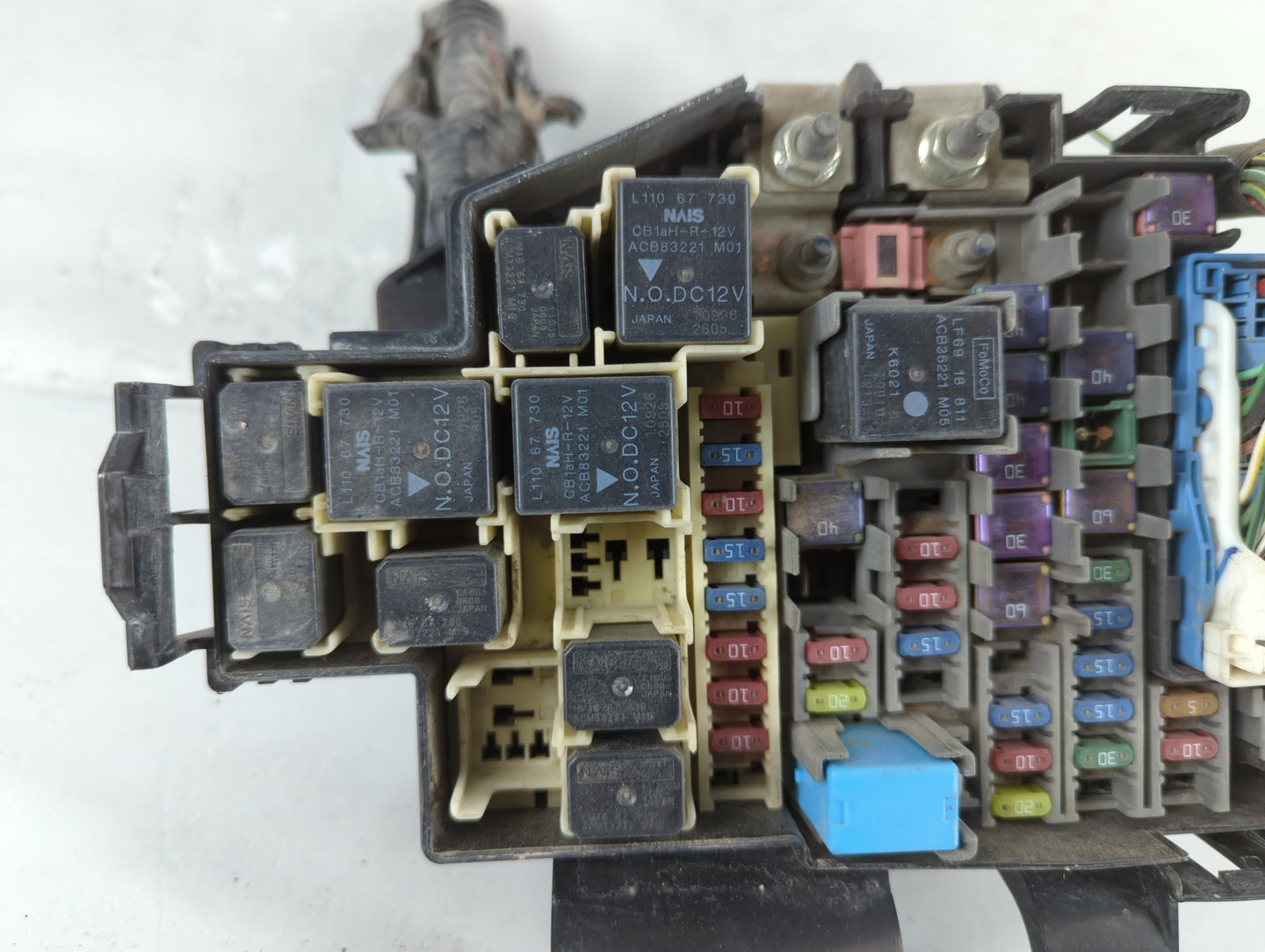 2019-2020 Dodge Charger Fusebox Fuse Box Panel Relay Module P/N:K7525 GEG1-66761 Fits Fits 2019 2020 OEM Used Auto Parts - O