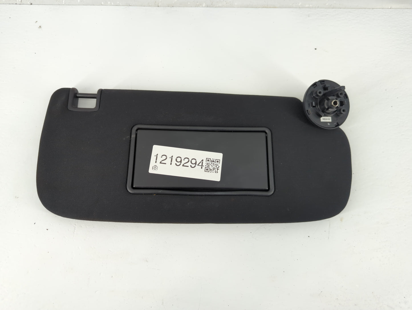 2011-2022 Dodge Durango Sun Visor Shade Replacement Passenger Right Mirror Fits OEM Used Auto Parts - Oemusedautoparts1.com