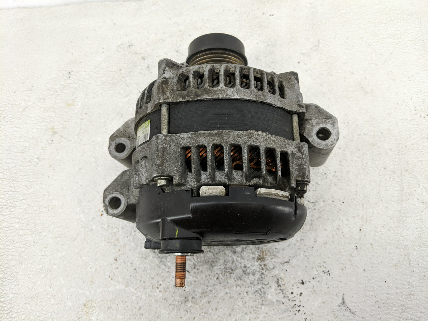 2020 Dodge Durango Alternator Replacement Generator Charging Assembly Engine OEM P/N:P56029789AA Fits OEM Used Auto Parts - 