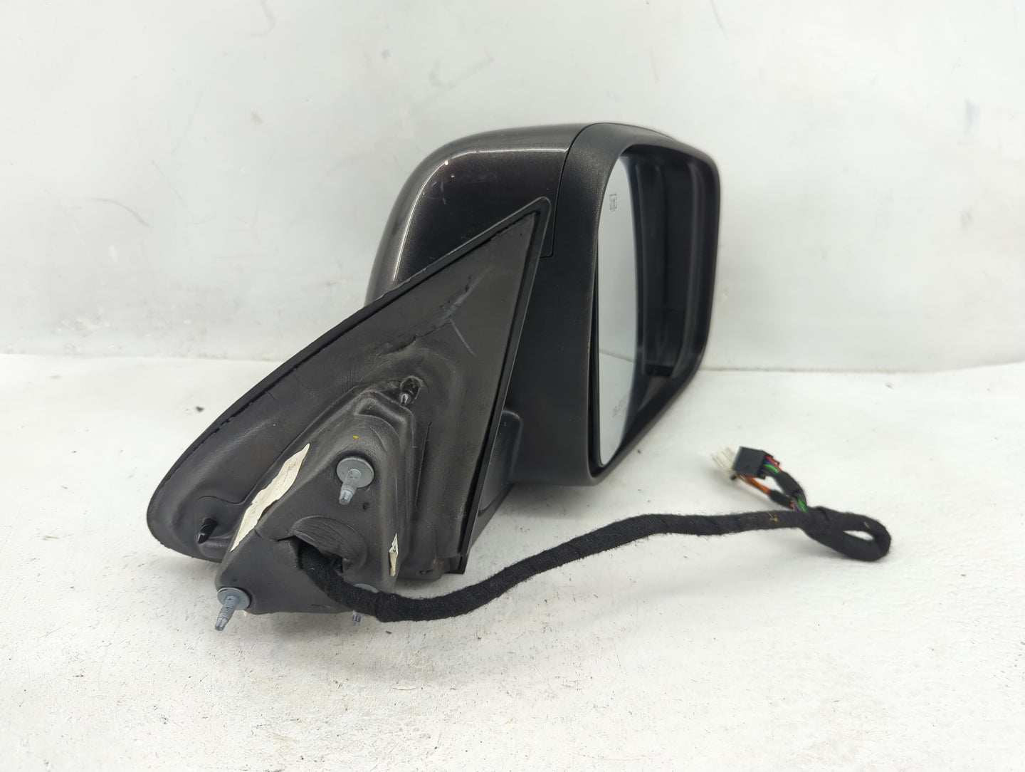 2011-2021 Dodge Durango Passenger Side View Mirror - Right Door Mirror OEM Used - Oemusedautoparts1.com