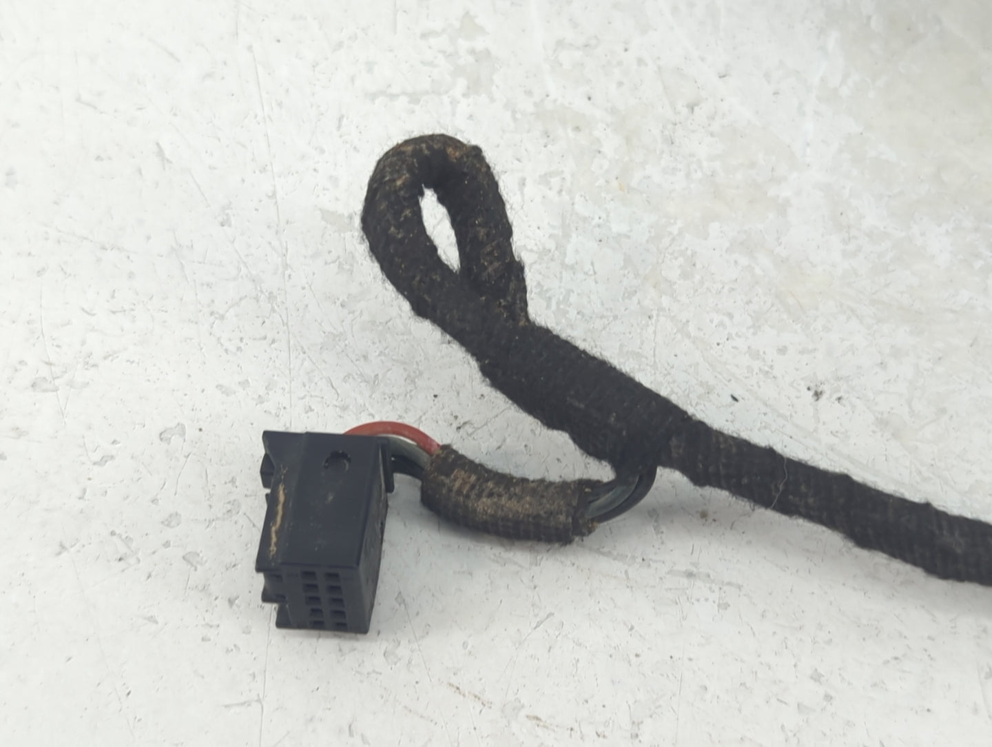 2011-2022 Dodge Durango Driver Side View Mirror - Left Door Mirror OEM Used - Oemusedautoparts1.com