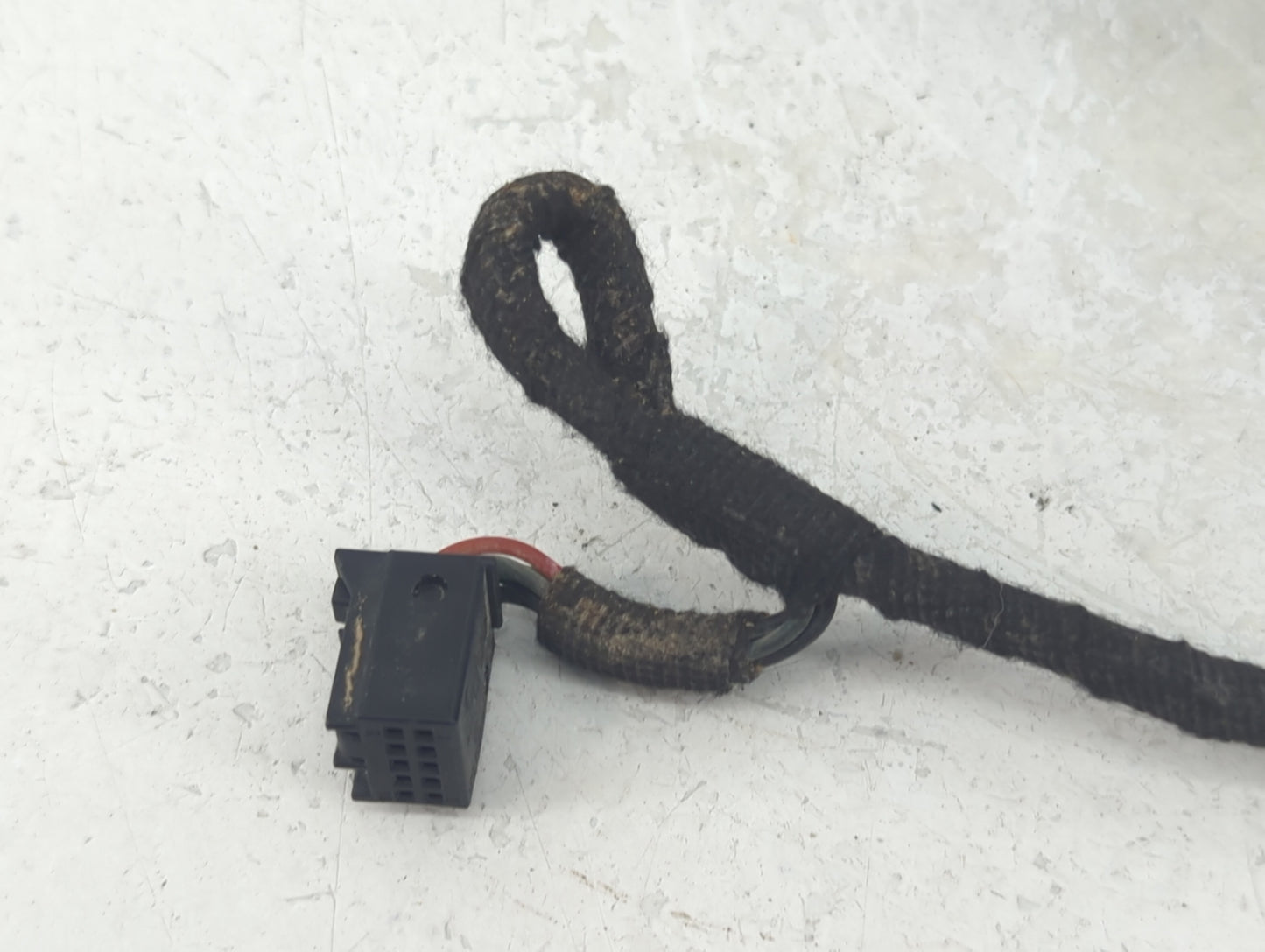 2011-2022 Dodge Durango Driver Side View Mirror - Left Door Mirror OEM Used - Oemusedautoparts1.com