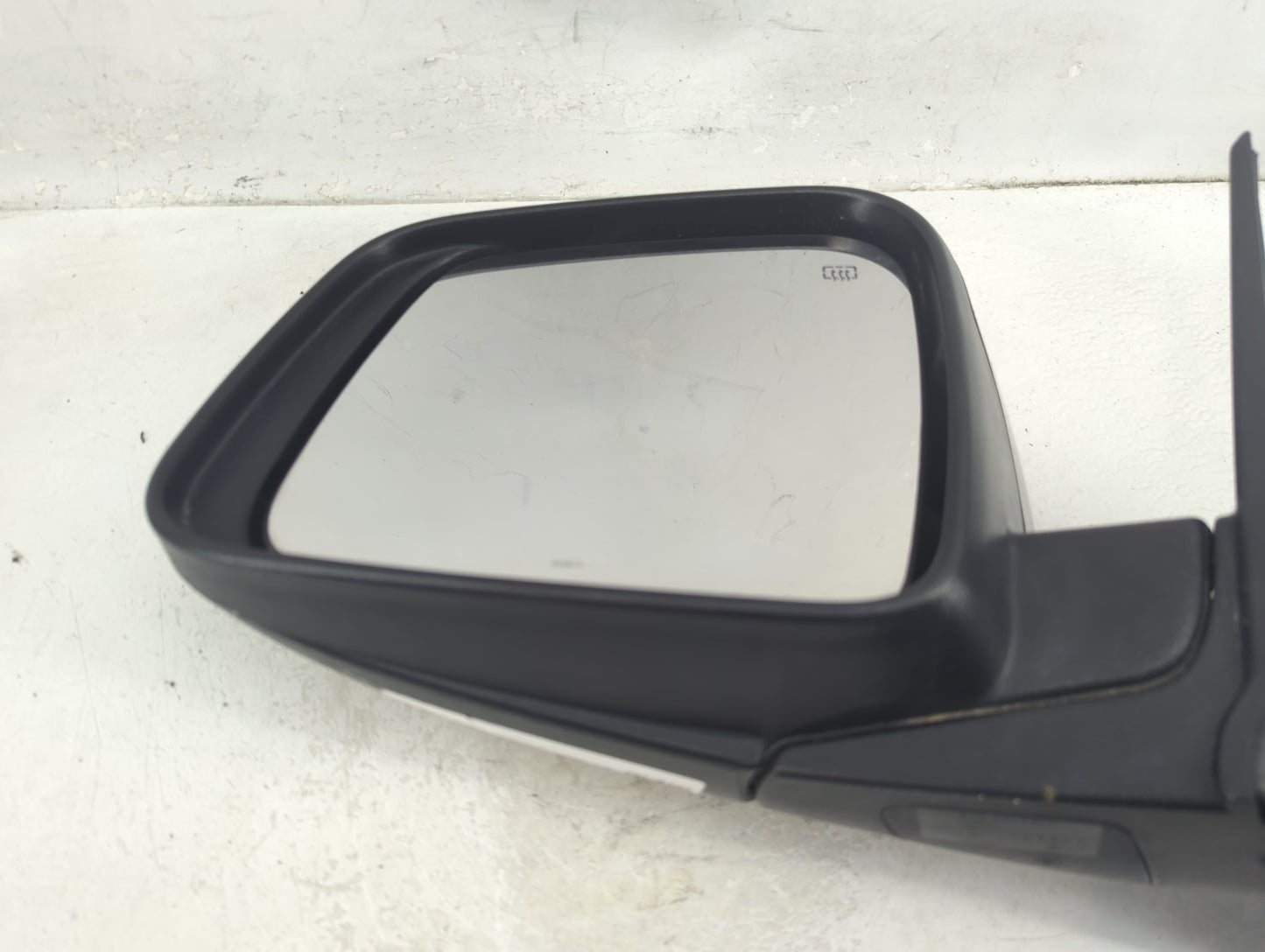 2011-2022 Dodge Durango Driver Side View Mirror - Left Door Mirror OEM Used - Oemusedautoparts1.com