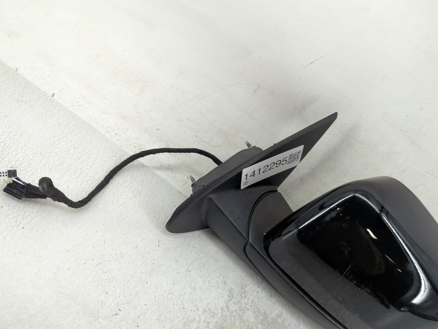 2011-2022 Dodge Durango Driver Side View Mirror - Left Door Mirror OEM Used - Oemusedautoparts1.com
