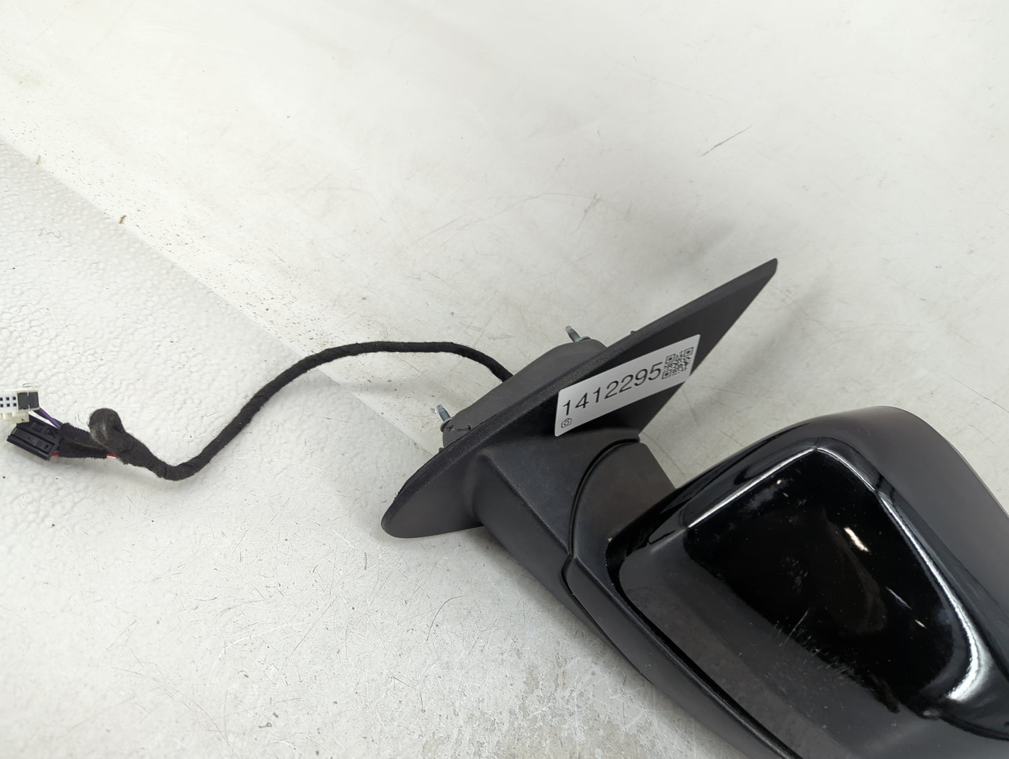 2011-2022 Dodge Durango Driver Side View Mirror - Left Door Mirror OEM Used - Oemusedautoparts1.com