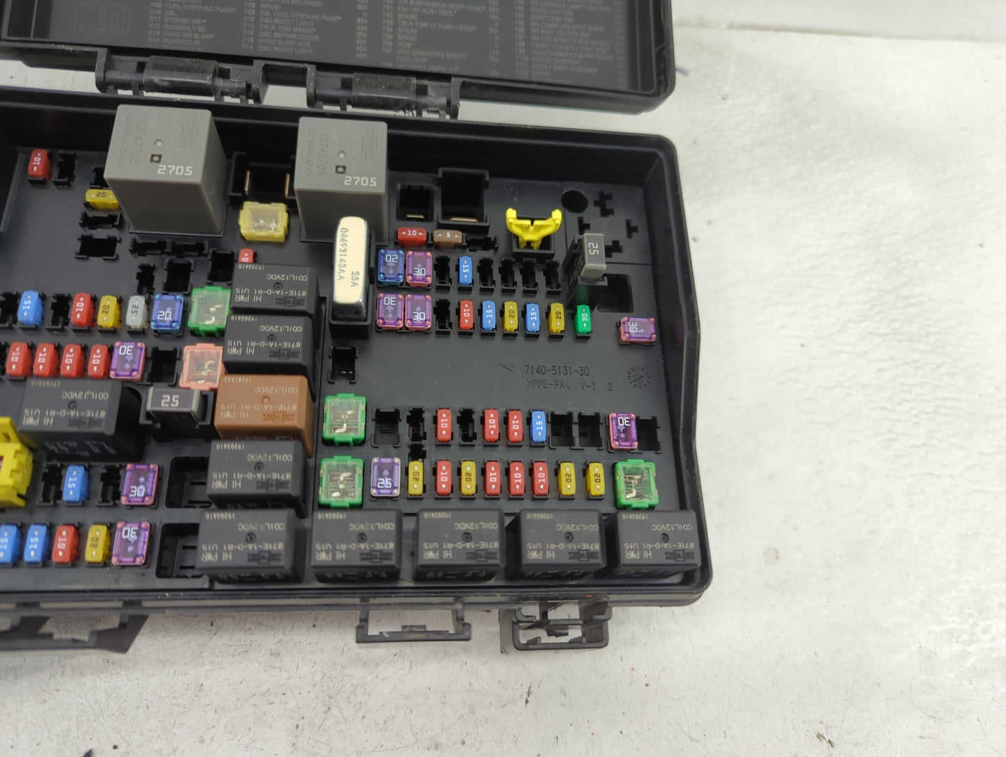 2020 Dodge Durango Fusebox Fuse Box Panel Relay Module P/N:7140-1980-30 Fits OEM Used Auto Parts - Oemusedautoparts1.com