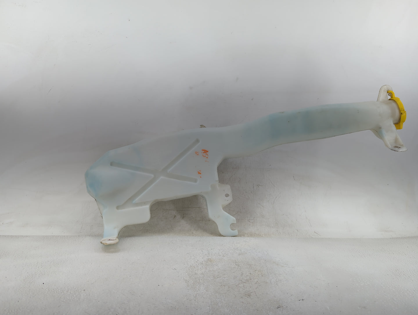 2011-2022 Dodge Durango Windshield Washer Fluid Reservoir Bottle Oem 1425739 - Oemusedautoparts1.com