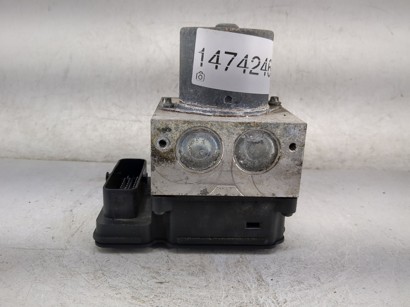 2019-2020 Dodge Durango ABS Pump Control Module Replacement P/N:68408605AB A008D504, V2HI313915528 Fits Fits 2019 2020 OEM U